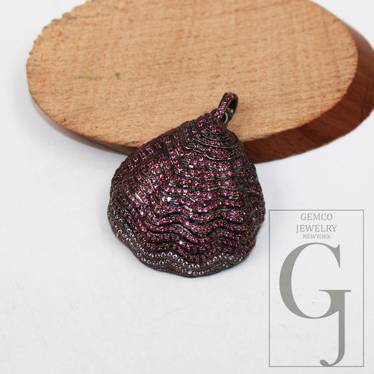 Oxidized finish seashell designer full pave ruby pendant 925 sterling silver handmade finish red ruby charms necklace pendant jewelry