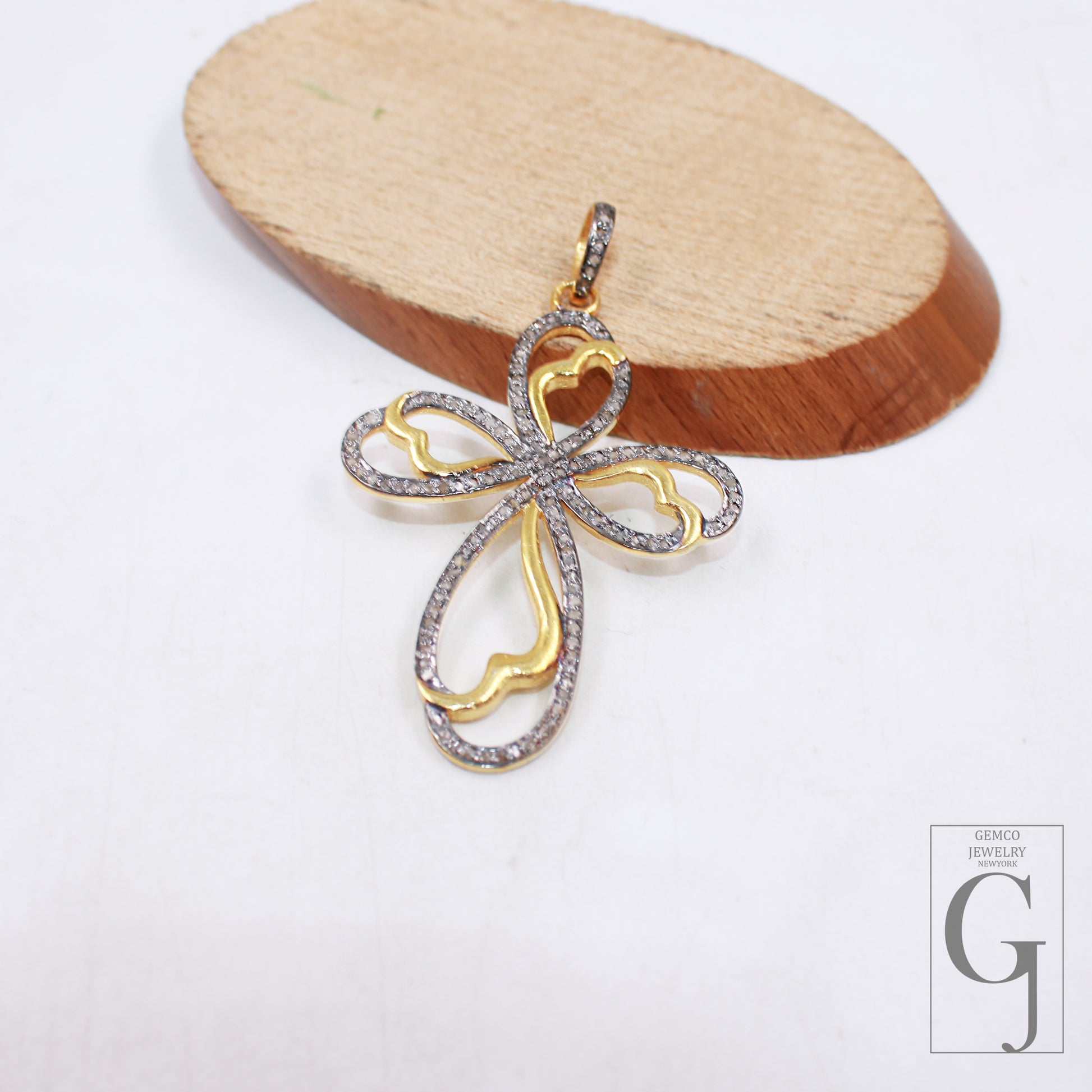 Heart design cross pendant in 925 sterling silver with pave diamonds