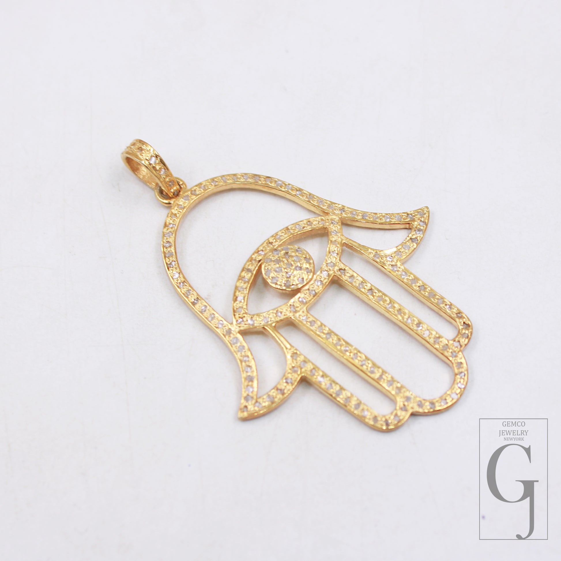Gold-plated spiritual diamond pendant