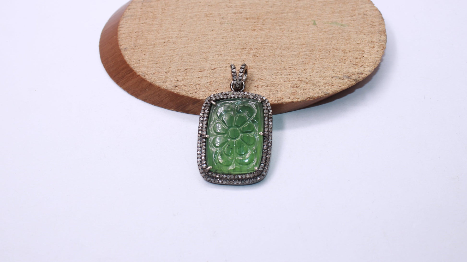 Flower Carving Green Aventurine Stone Pave Rosecut Diamond Pendant 925 Sterling Silver Handmade Finish Diamond Pendant