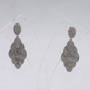 Bridal statement earrings with natural pave-set diamonds in silver