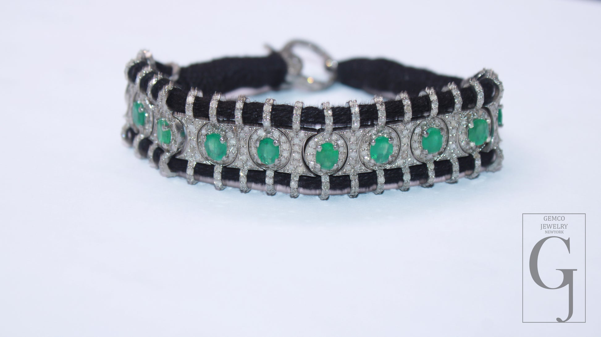 1 Pc  Natural  Emerald Stone Black Thread Macrame Diamond Bracelet 925 Sterling Silver Handmade Diamond Finish Thread Bracelet