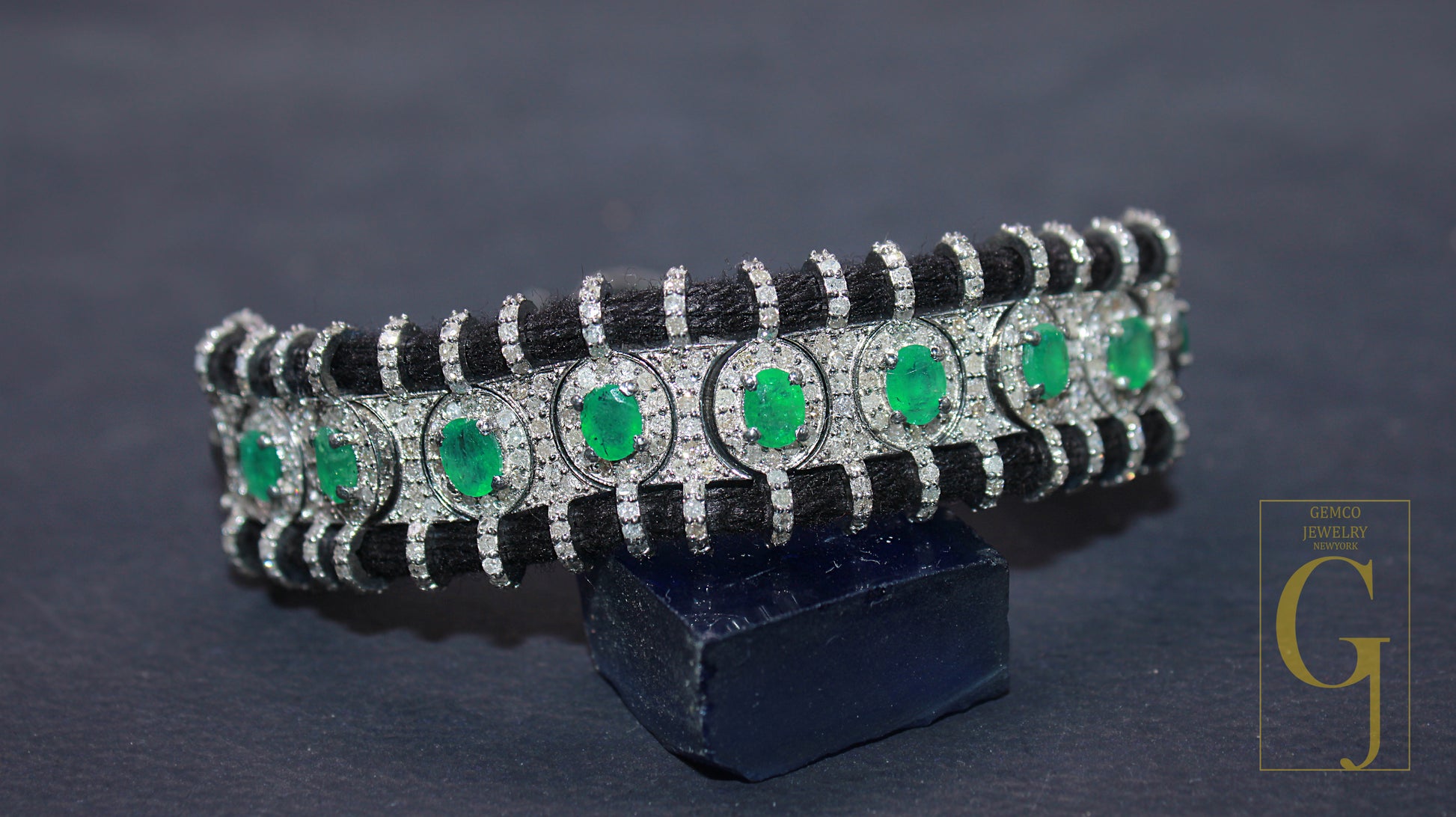 1 Pc  Natural  Emerald Stone Black Thread Macrame Diamond Bracelet 925 Sterling Silver Handmade Diamond Finish Thread Bracelet