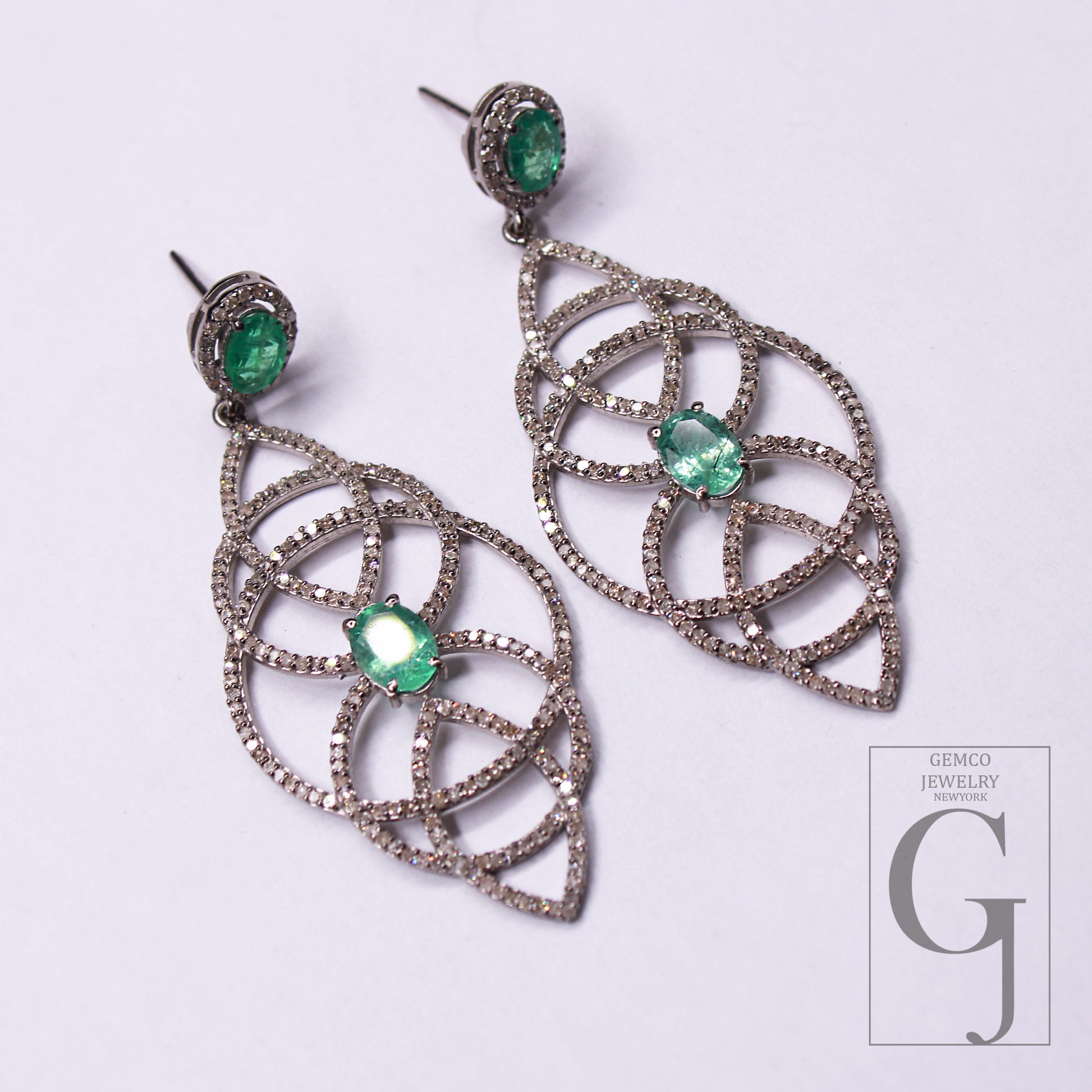 1 Pair Pave Rosecut Diamond  Flower Desgin  Emerald Earrings 925 sterling silver Diamond Handmade Finish Earrings