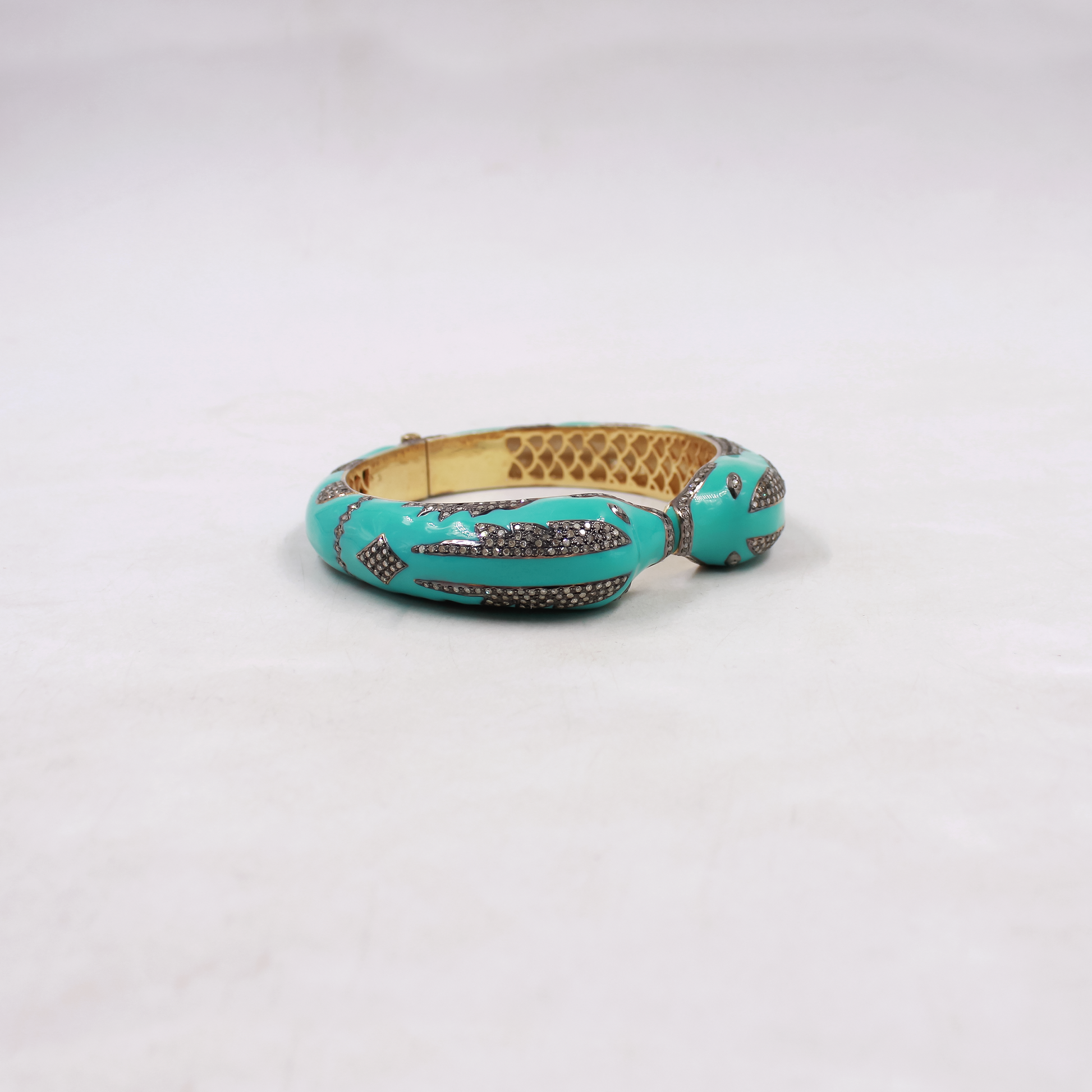 Dolphin jewelry bangle with pave set diamonds in 925 silver