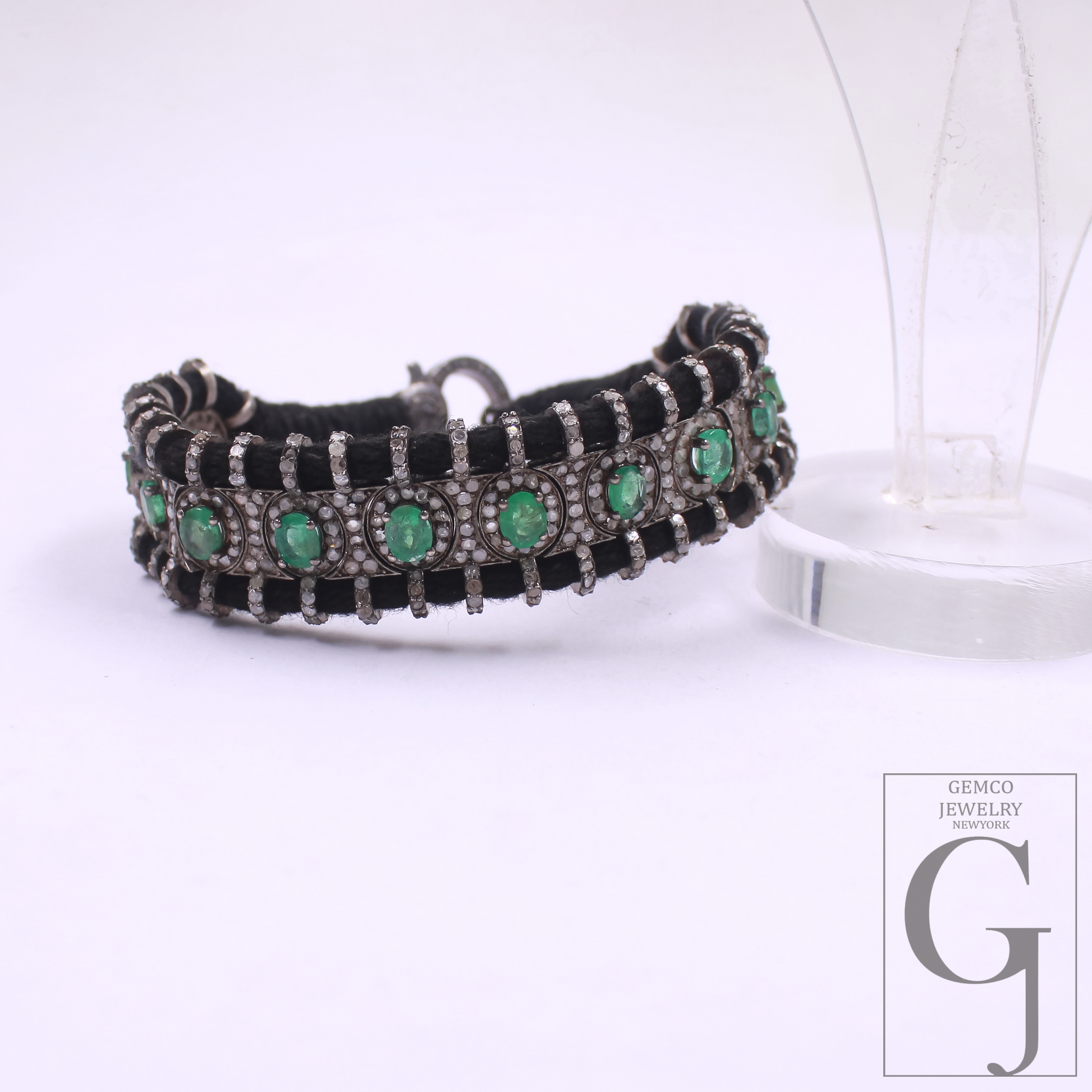 Natural Emerald With Pave Diamonds Thread Bracelet Handmade Finish Thread Jewelry Everyday Wear