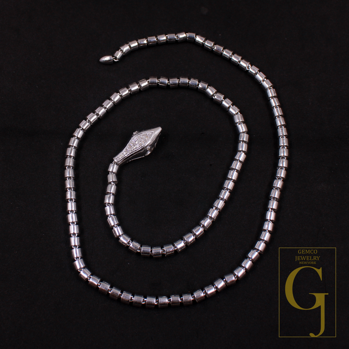 Beautiful Designer Snake Necklace With Rosecut Pave Diamond Made In 925 Sterling Silver Handmade Finish Snake Necklace Gift For Her