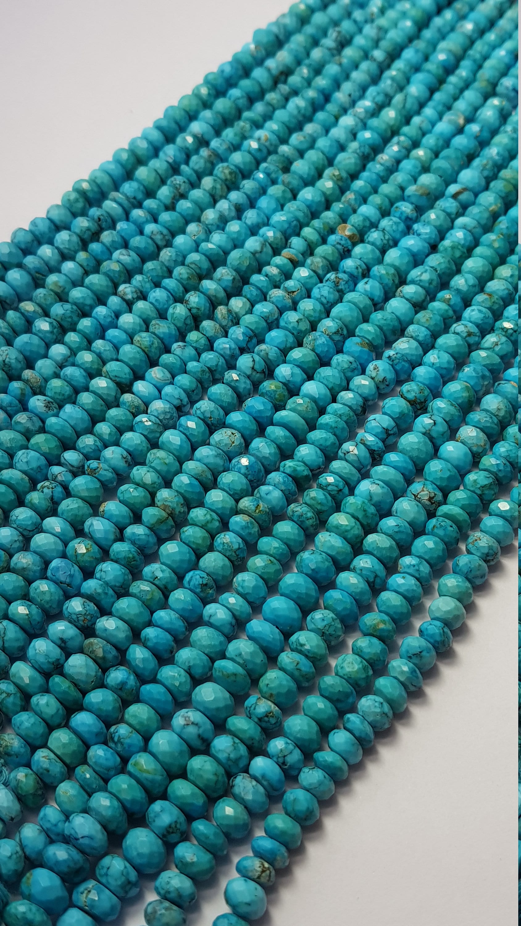 Rare Natural Arizona Turquoise beads , Arizona faceted turquoise beads,AAA high quality faceted Rondelles beads size 5-6mm 13 inche strand