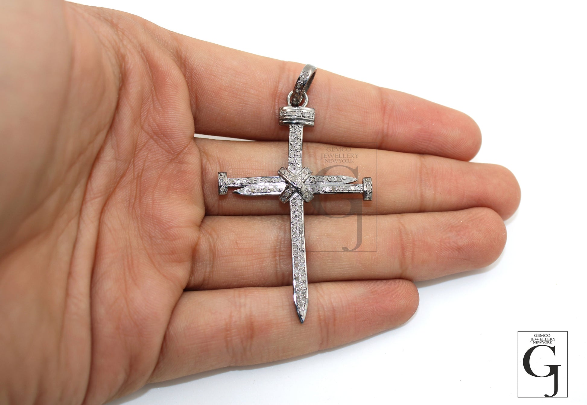 Nail style Cross designer diamond pendant Rosecut pave diamond pendant 925 sterling silver handmade finish diamond jewelry necklace pendant
