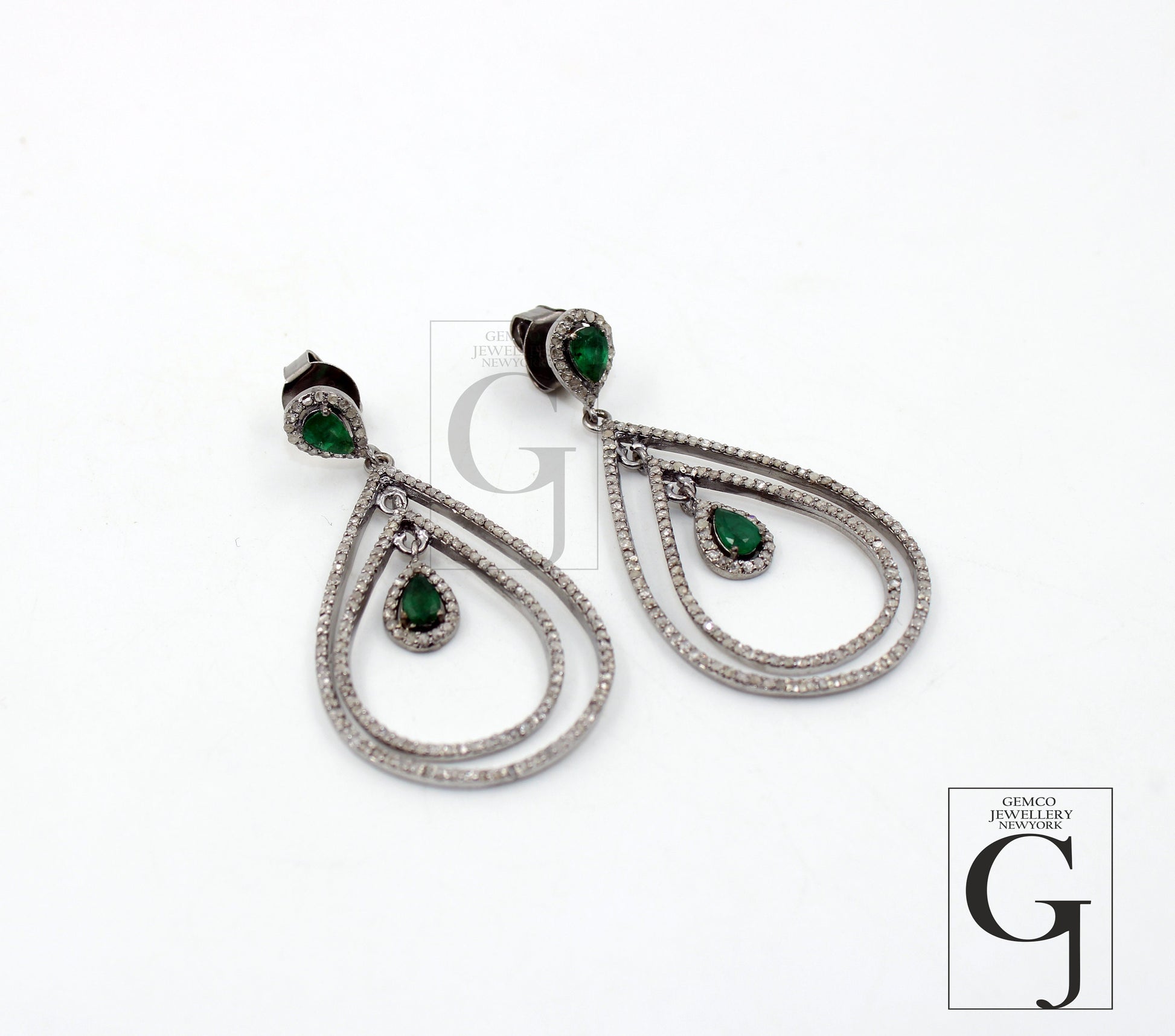 Fashionable Emerald designer earring Rosecut pave diamond earrings 925 sterling silver handmade silver finish sapphire diamond earrings