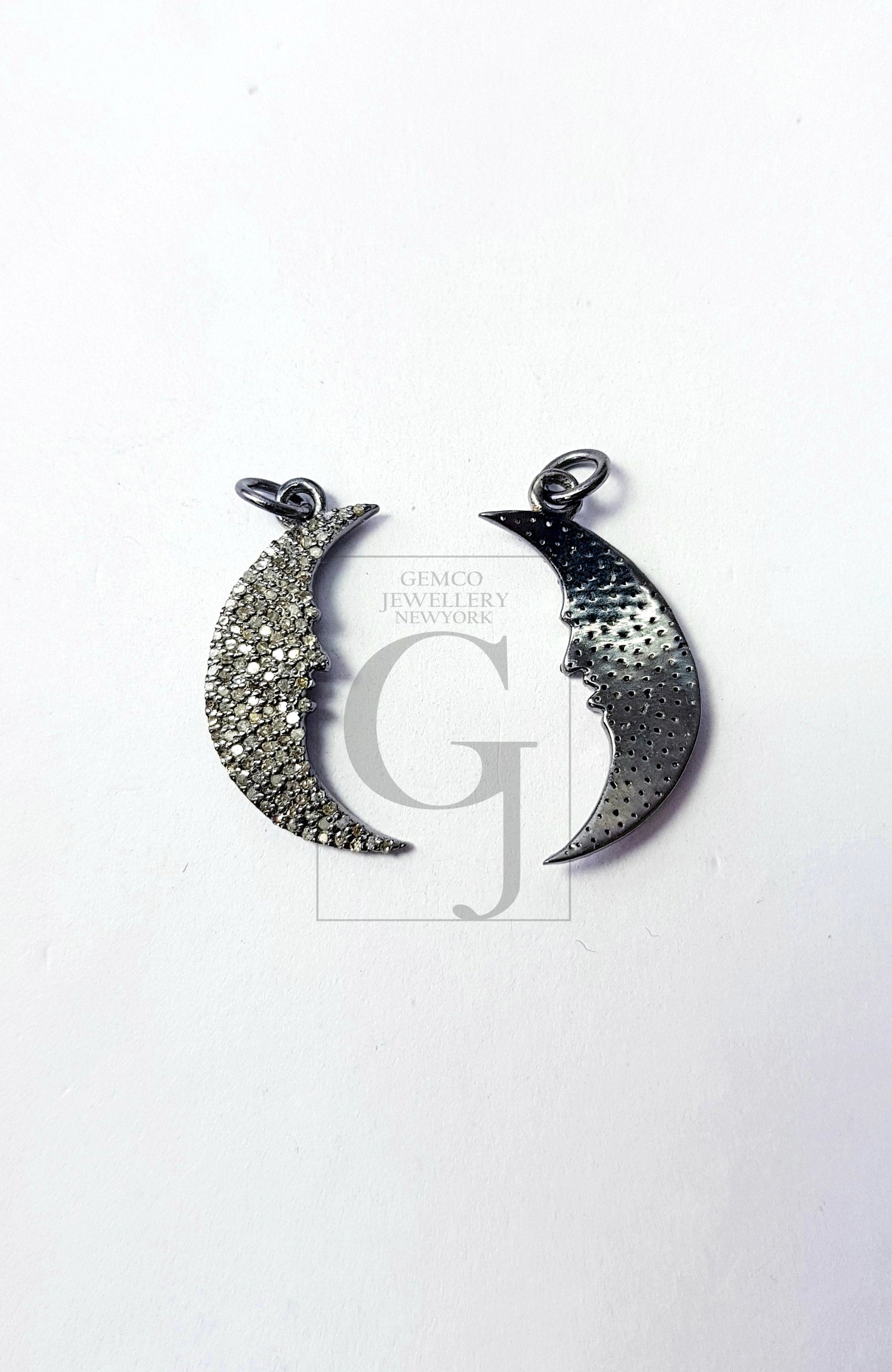 Beautiful Crescent Moon Designer Rosecut Pave Diamond Pendant 925 Sterling Silver Handmade Finish Diamond Jewelry Pendant