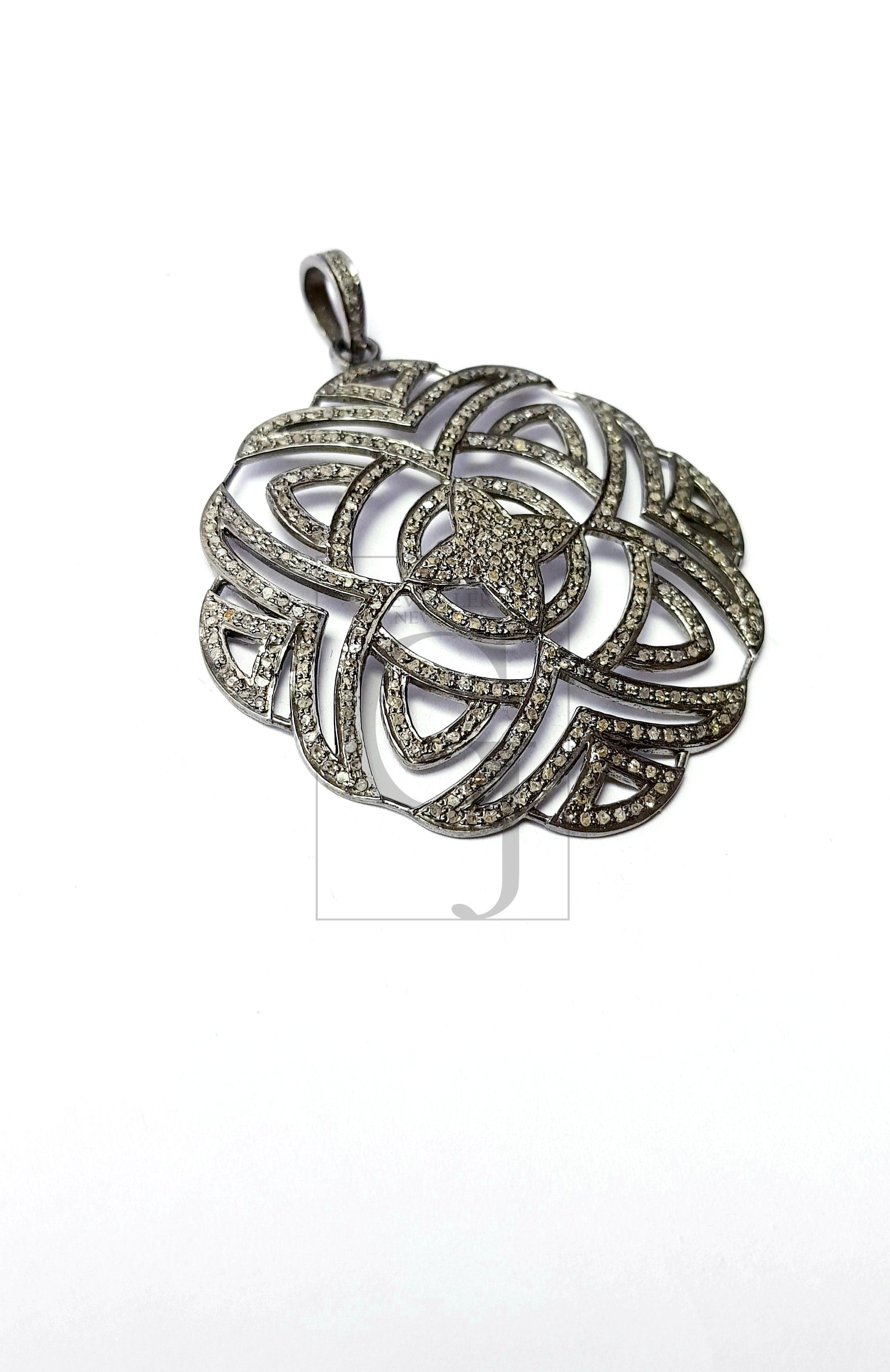 Beautiful Circle Rosecut Pave Diamond Pendant 925 Sterling Silver Handmade Latest Designer Finish Diamond Pendant Jewelry