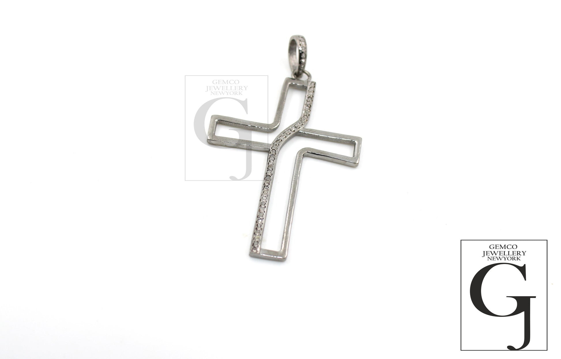 Fashionable Cross Designer Diamond Pendant Rosecut Pave Diamond Pendant 925 Sterling Silver Handmade Finish Diamond Jewelry Necklace Pendant