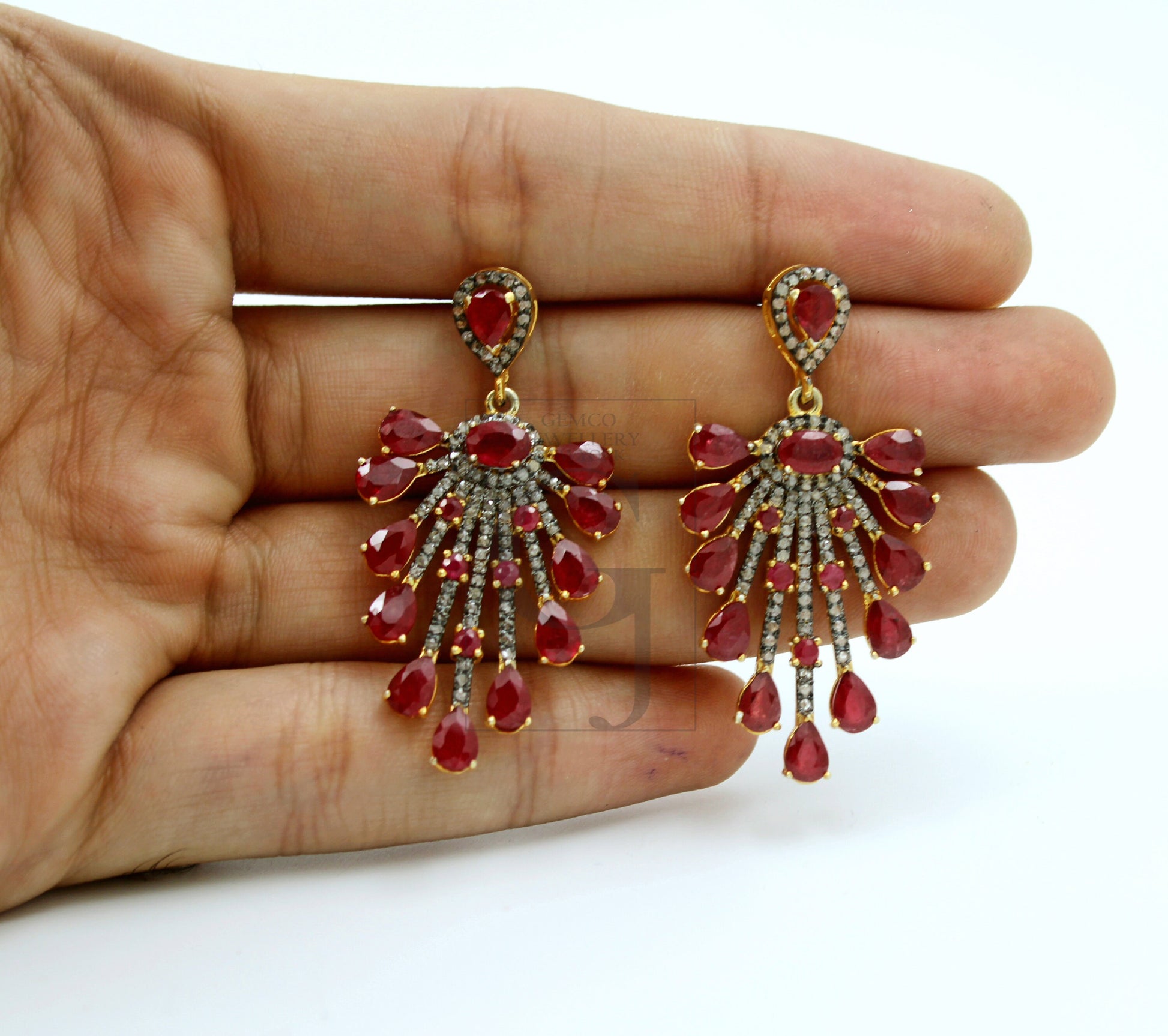 Very beautiful designer Vermail Gold Ruby designer earring stone with rosecut diamond pave setting diamond earring