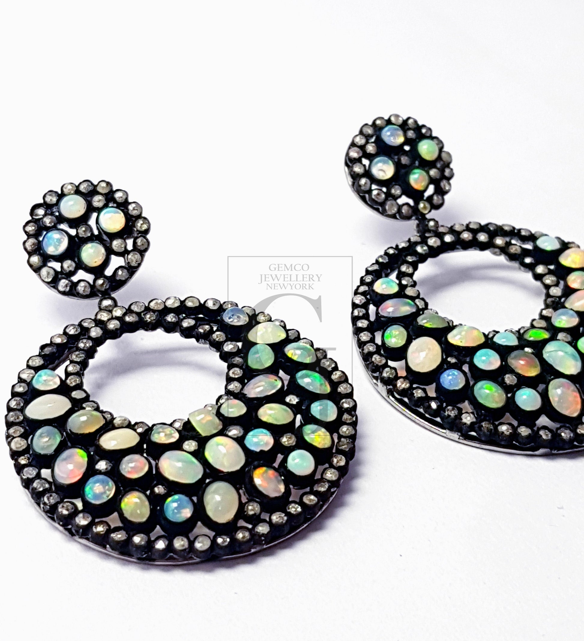 Very beautiful round shaped opal design Pave diamond earring  sterling silver earring pave diamond silver earring 925 sterling opal earring