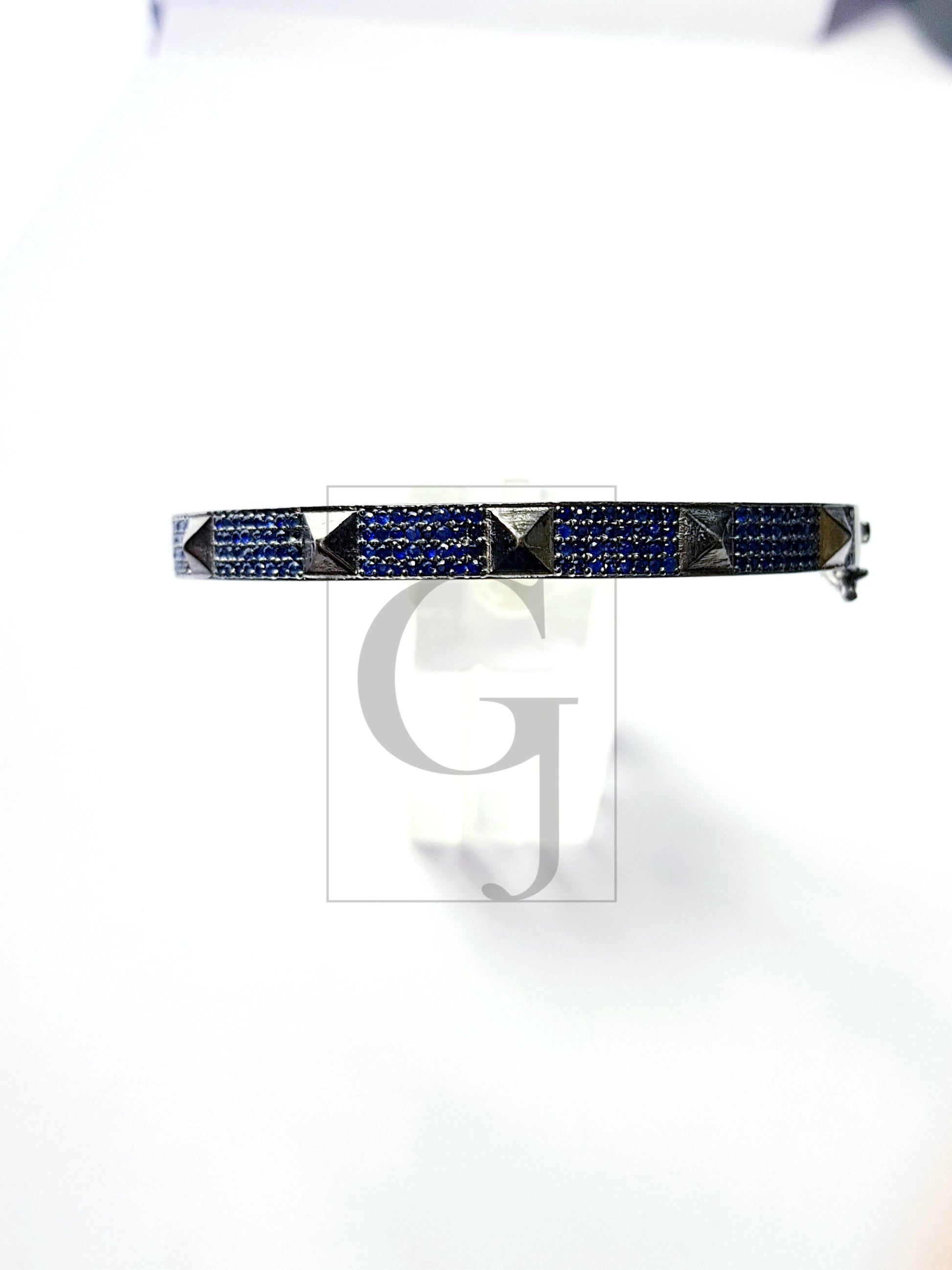 Beautiful Pyramid Bangle Rosecut pave Sapphire bangle 925 sterling silver handmade finish Sapphire bangle bracelet