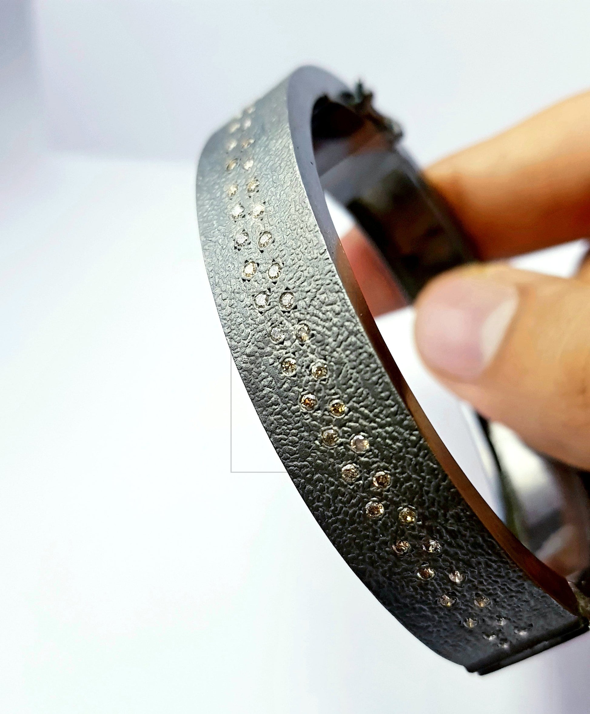 Uniqe handmade Rocecut pave diamond bangle 925 sterling silver rough frostik finish