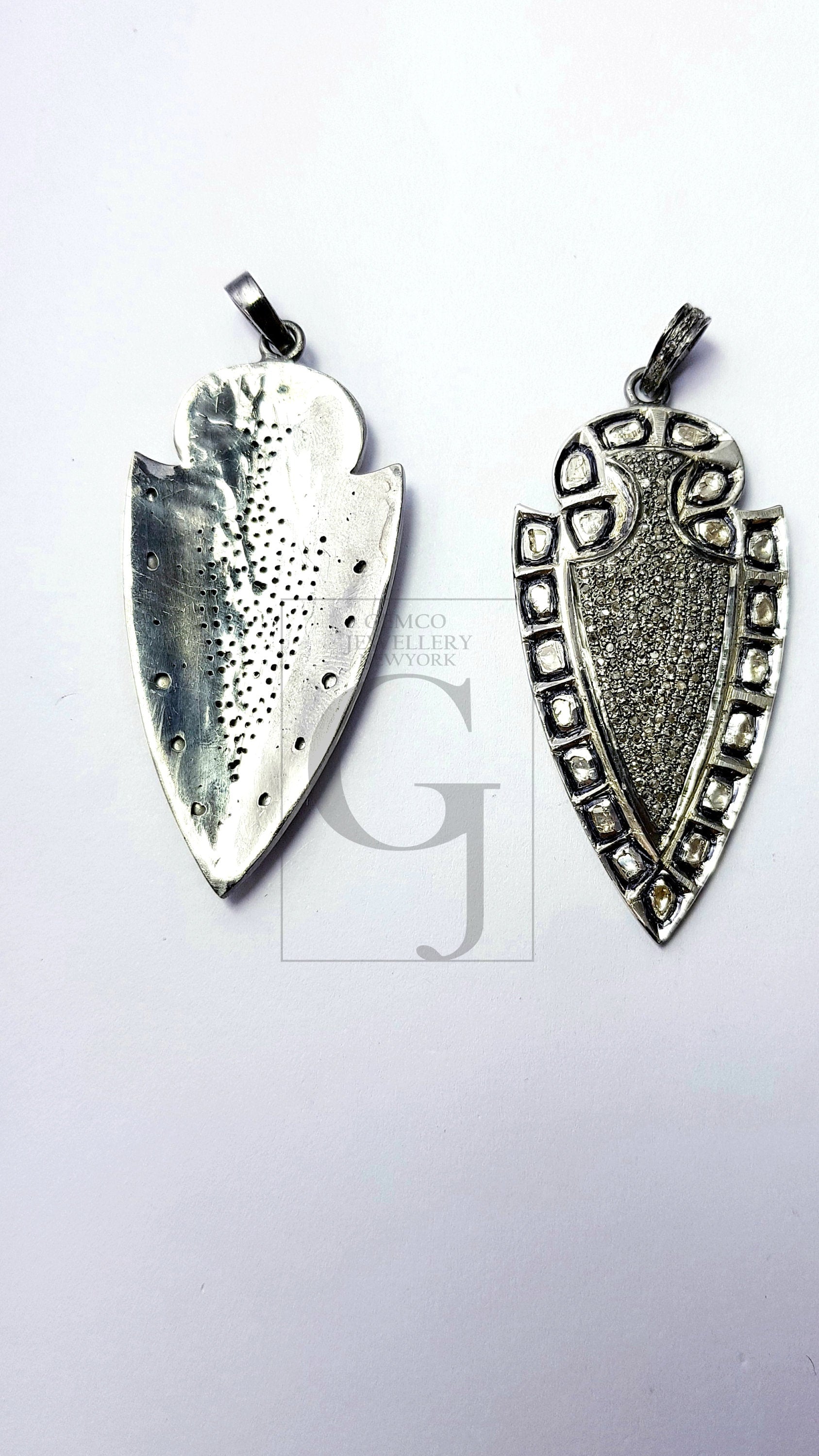 Very beautiful arrow head design Rocecut pave diamond pendant 925 sterling silver handmade finish diamond pendant Hollywood style jewelry
