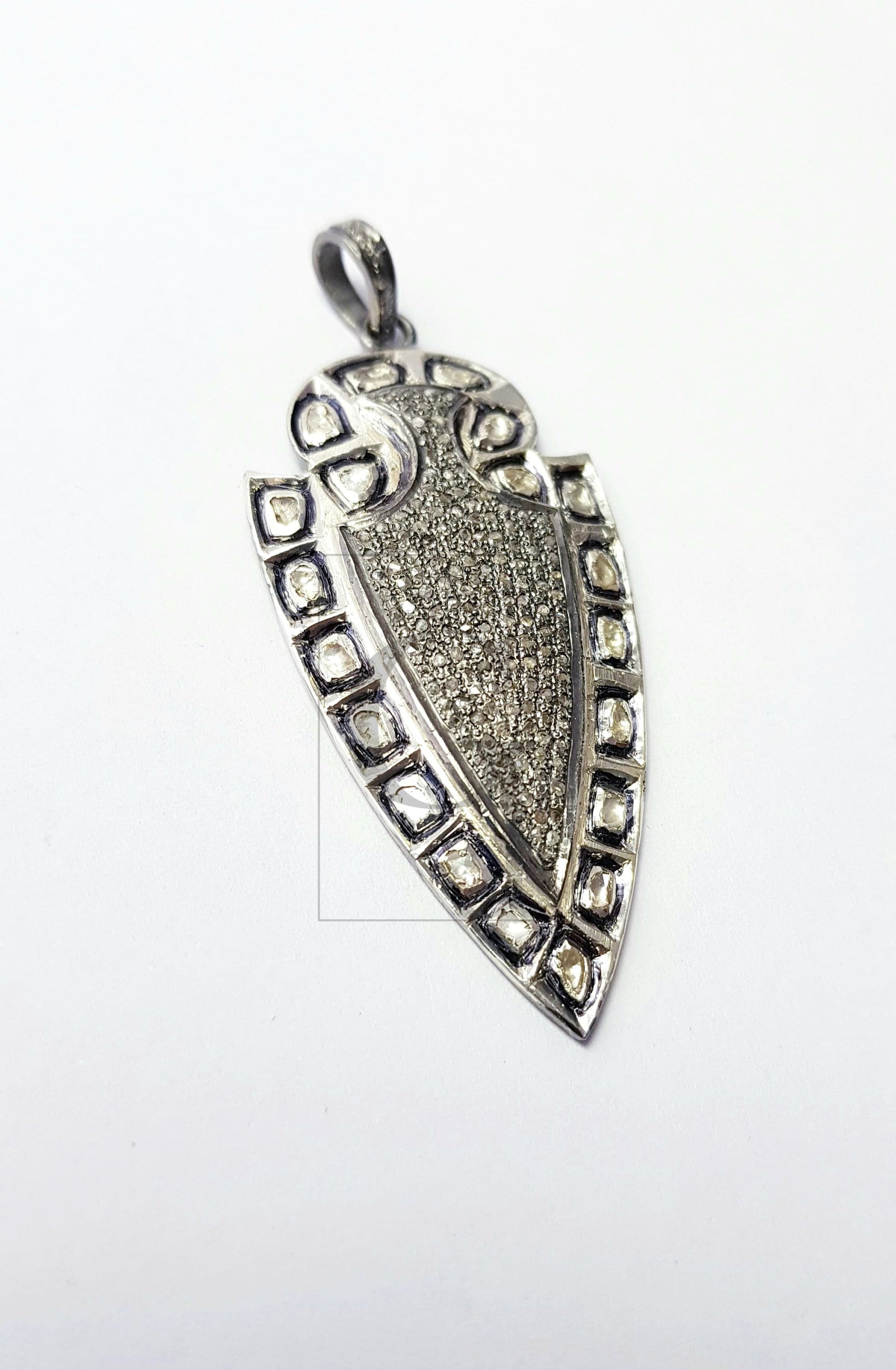 Very beautiful arrow head design Rocecut pave diamond pendant 925 sterling silver handmade finish diamond pendant Hollywood style jewelry