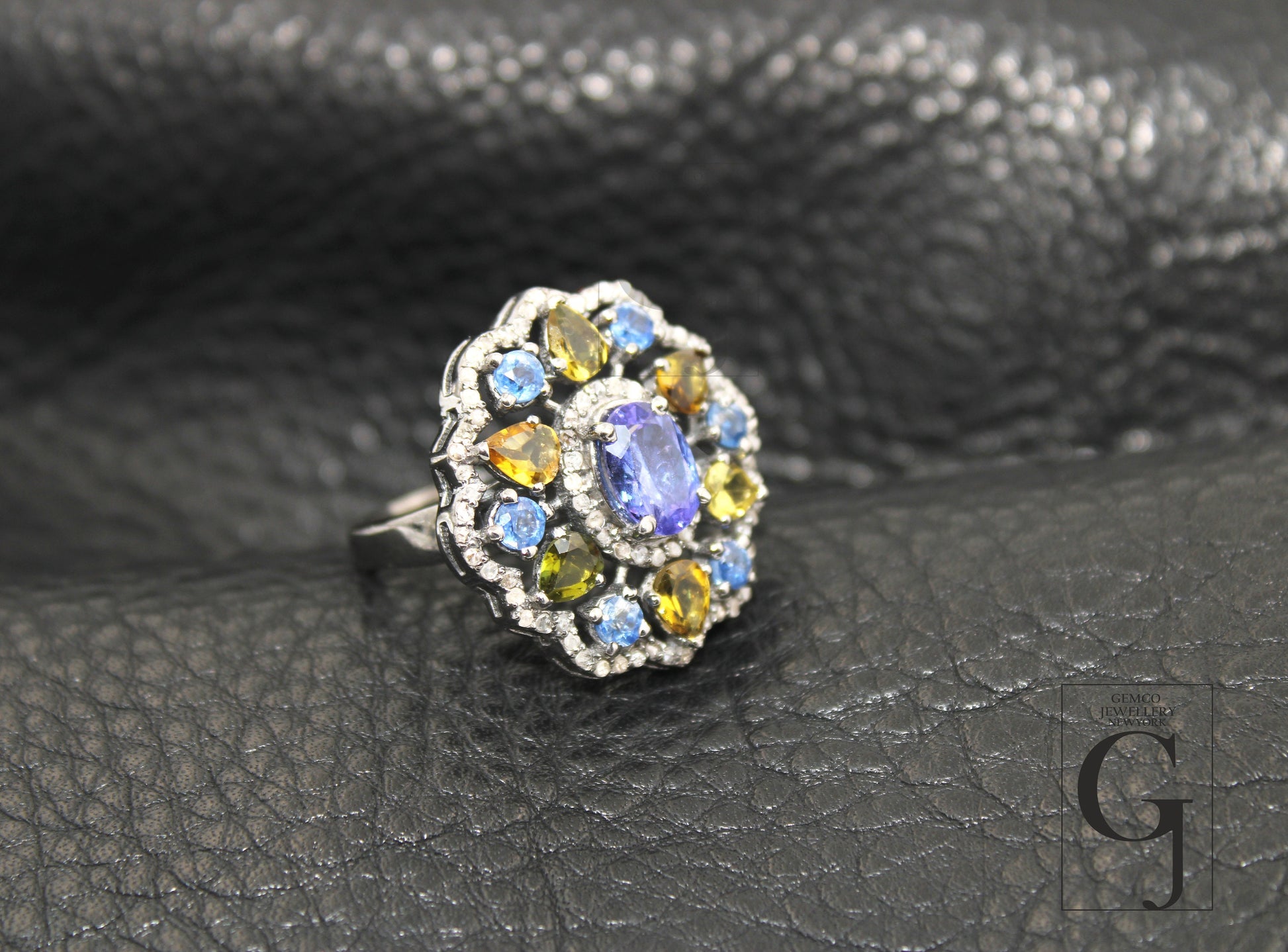 Very beautiful Kyanite tanzanite tourmaline Cocktail ring Rosecut pave diamond rings 925 sterling silver handmade silver finish diamond ring