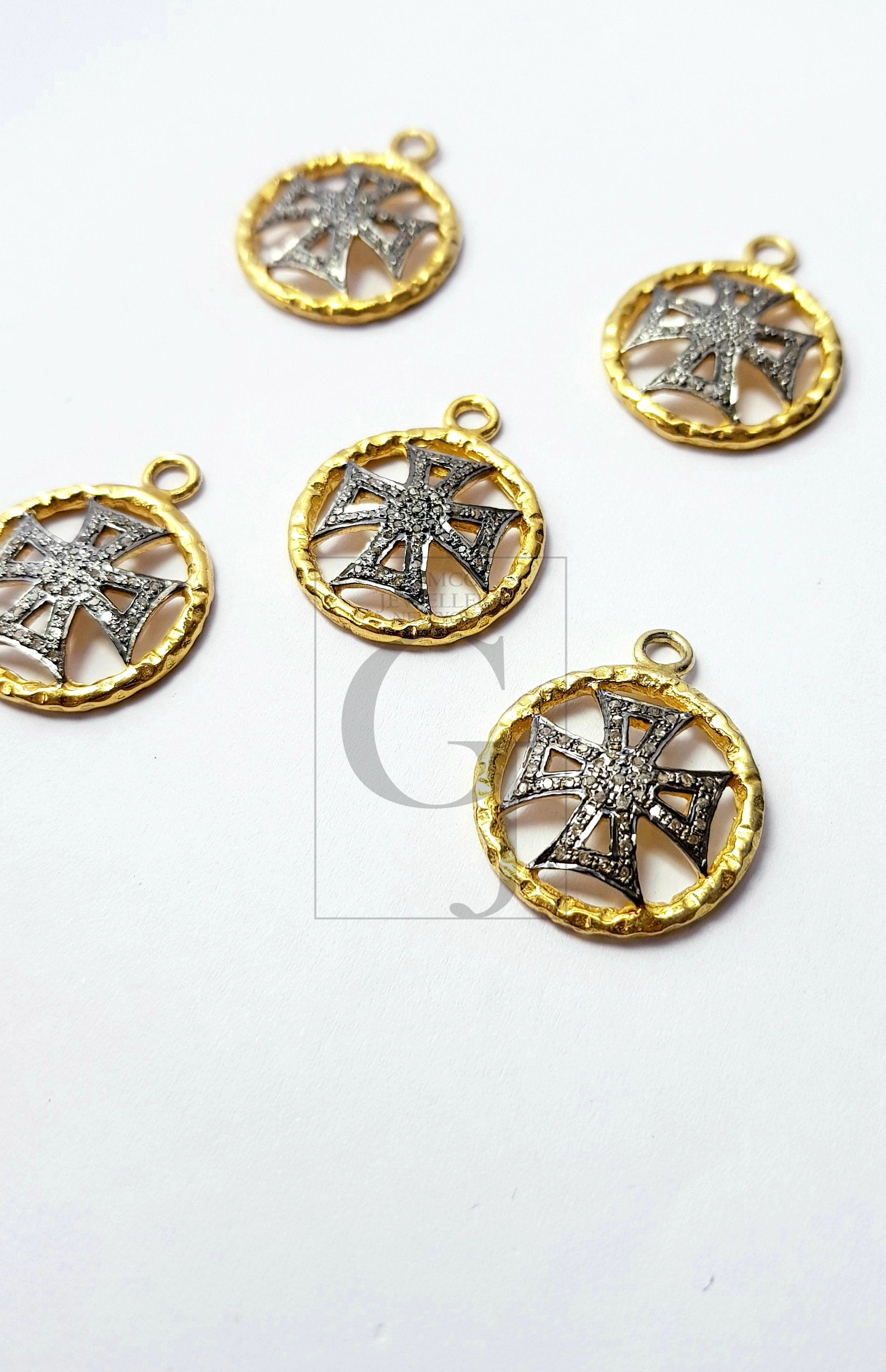 Circle design Rosecut pave diamond pendant 925 sterling silver handmade finish cross design diamond pendant jewelry