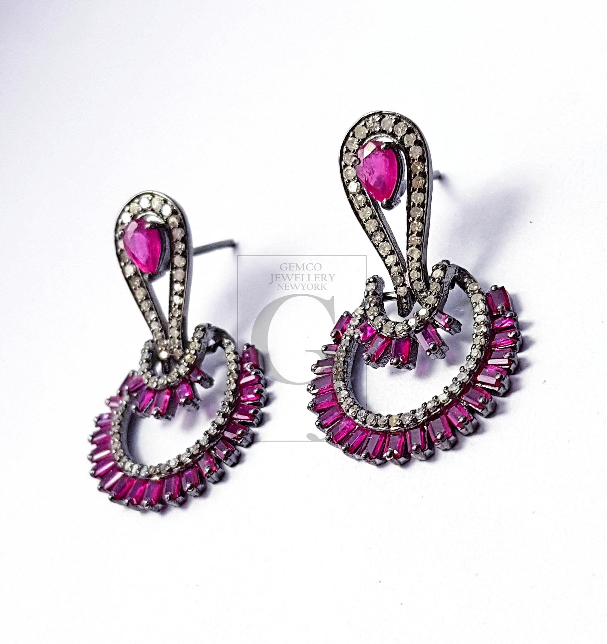 very lovely design ruby baguettes stone earring Pave diamond earring sterling silver earring pave diamond silver earring 925 sterling