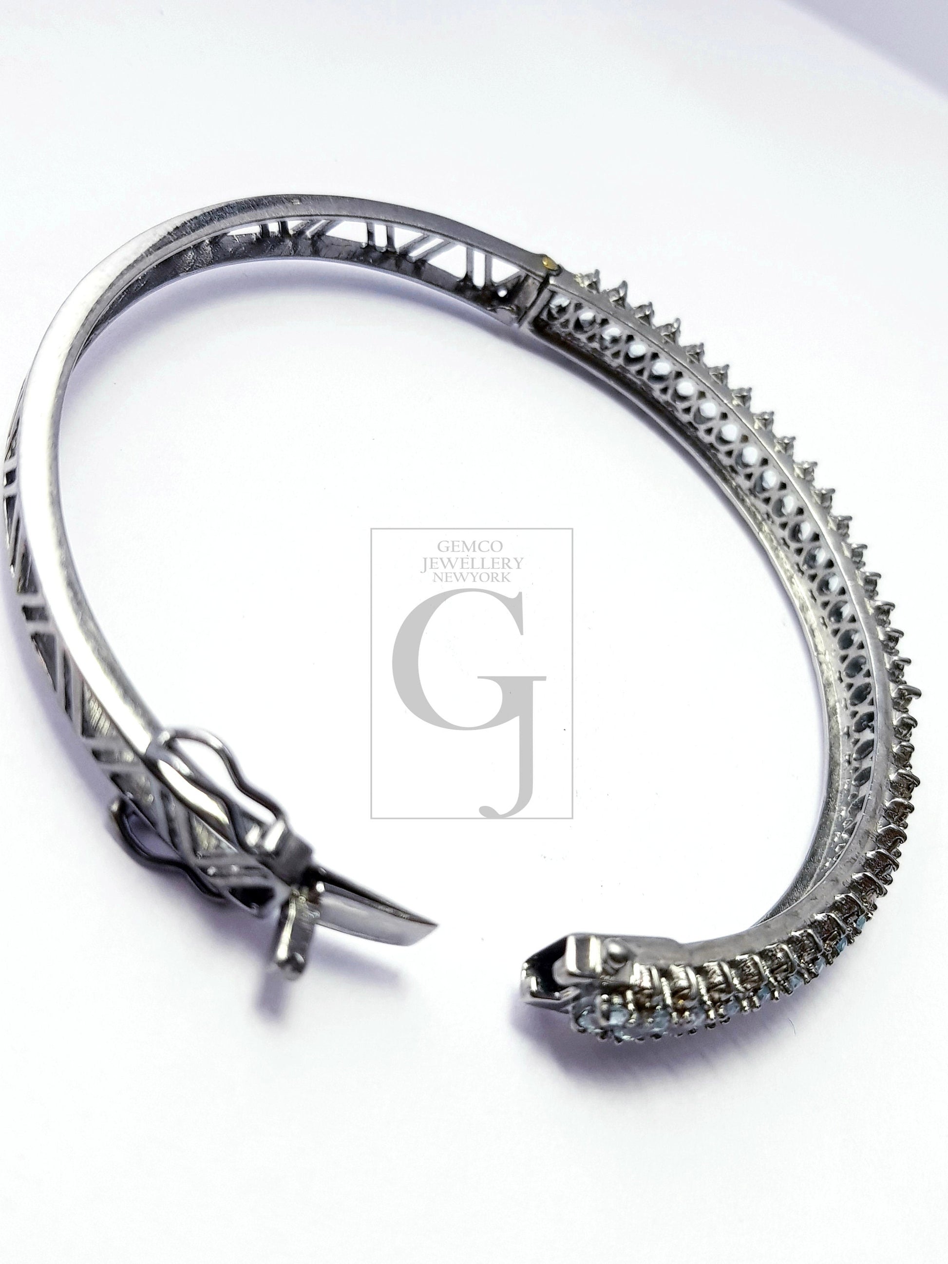 Rocecut pave diamond bangle 925 sterling silver handmade finish latest design diamond with natural blue topaz  stone bangle