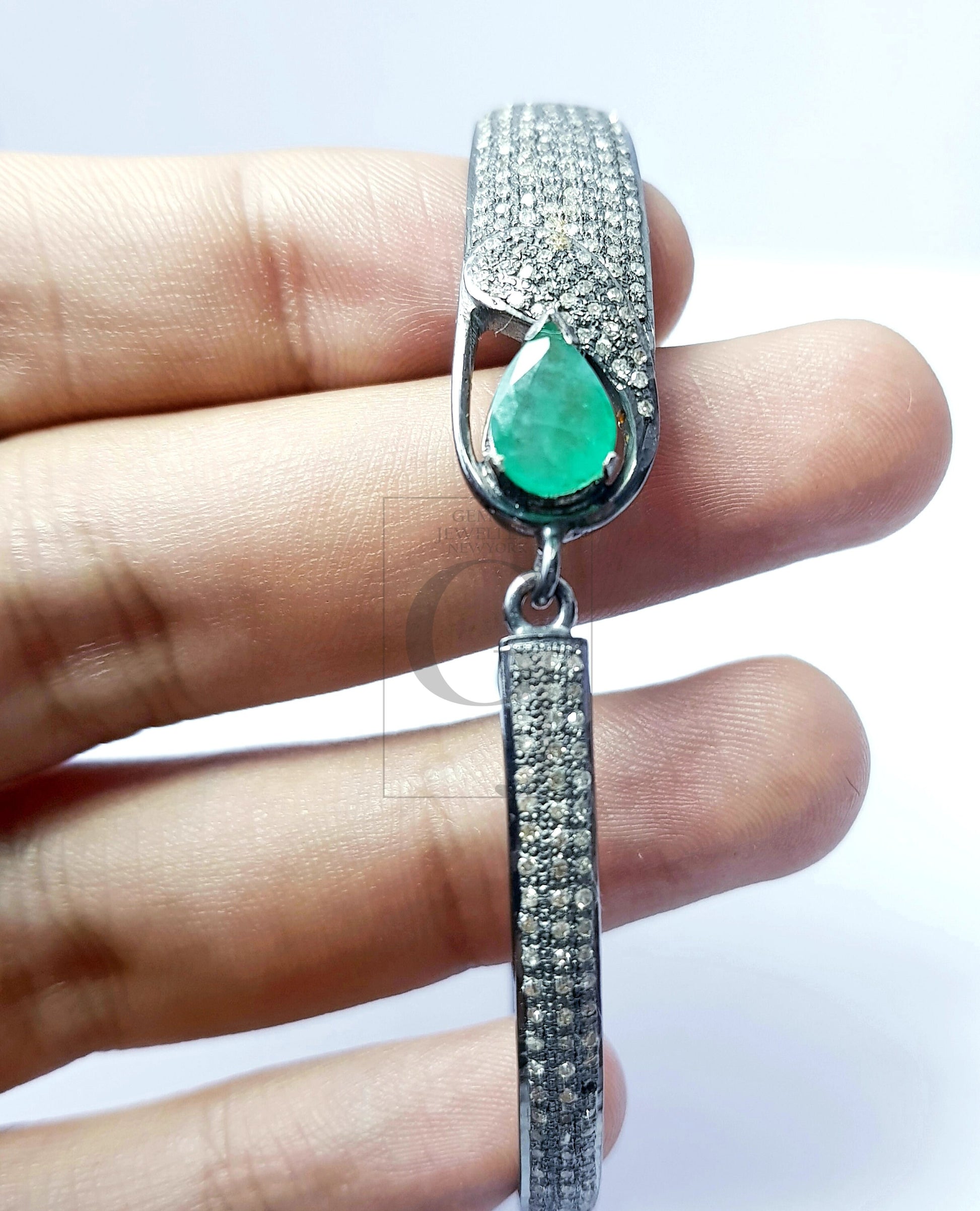 Rocecut pave diamond bangle 925 sterling silver handmade finish beautiful tear drop emerald stone diamond bangle