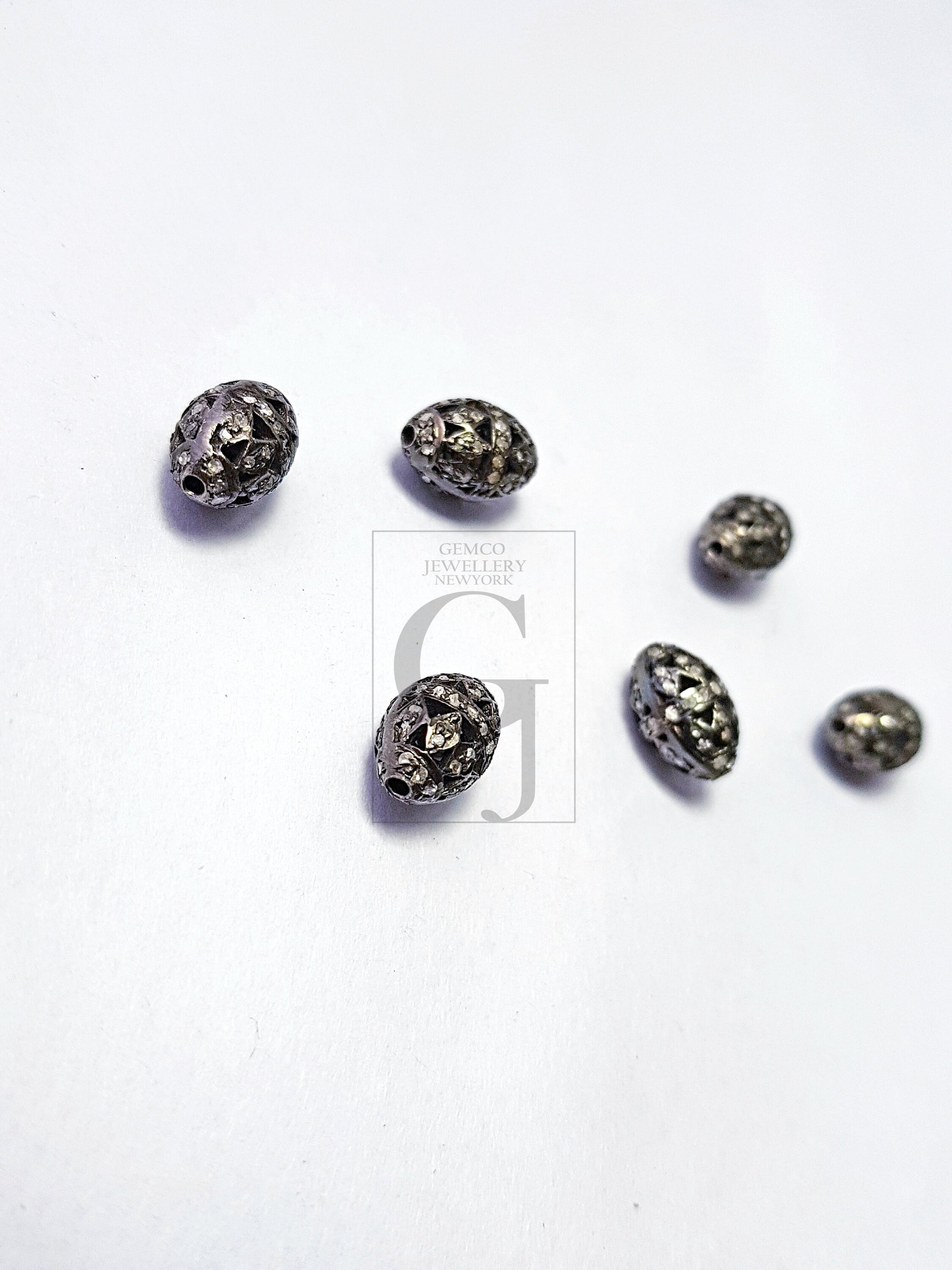 Pave Rosecut Diamond 925 Sterling Silver Handmade Pave Diamond Egg Design Bead / Spacers