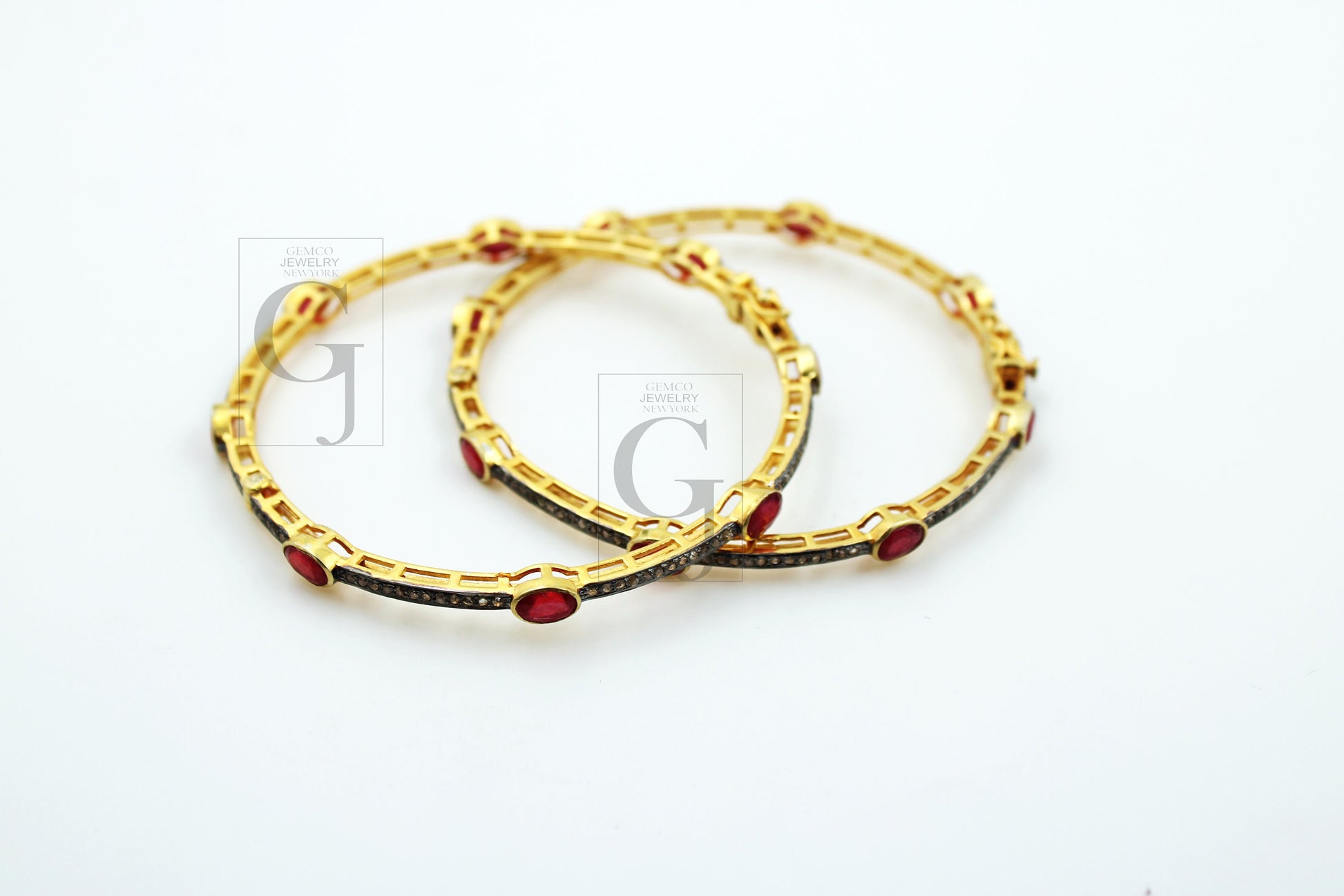 Very beautiful 14k gold ruby bangles Rosecut pave diamond bangle bracelet 925 sterling silver handmade finish diamond bangle bracelet