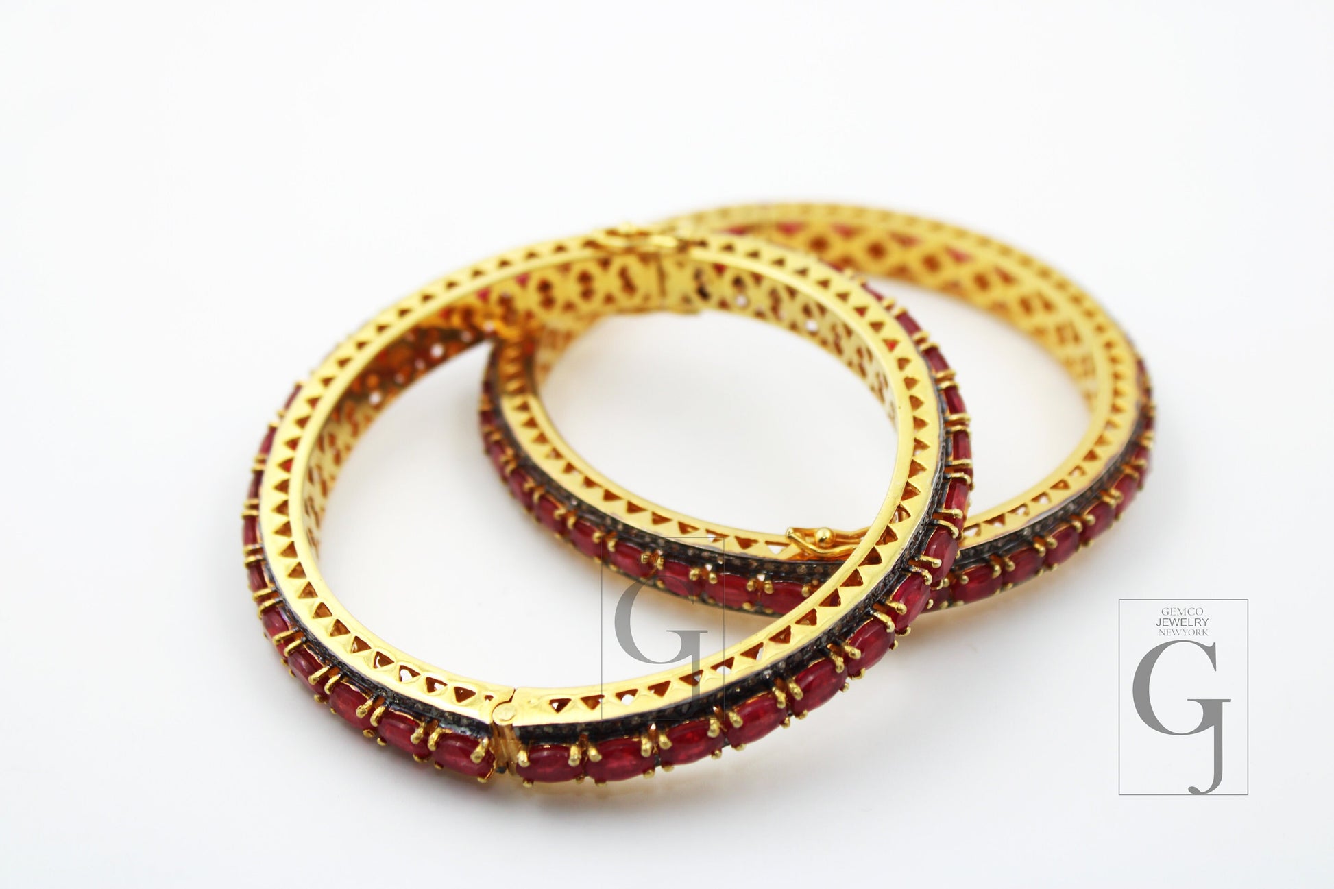 Fashionable 14k gold red ruby bangle Rosecut pave diamond bangle bracelet 925 sterling silver handmade finish diamond bangle bracelet