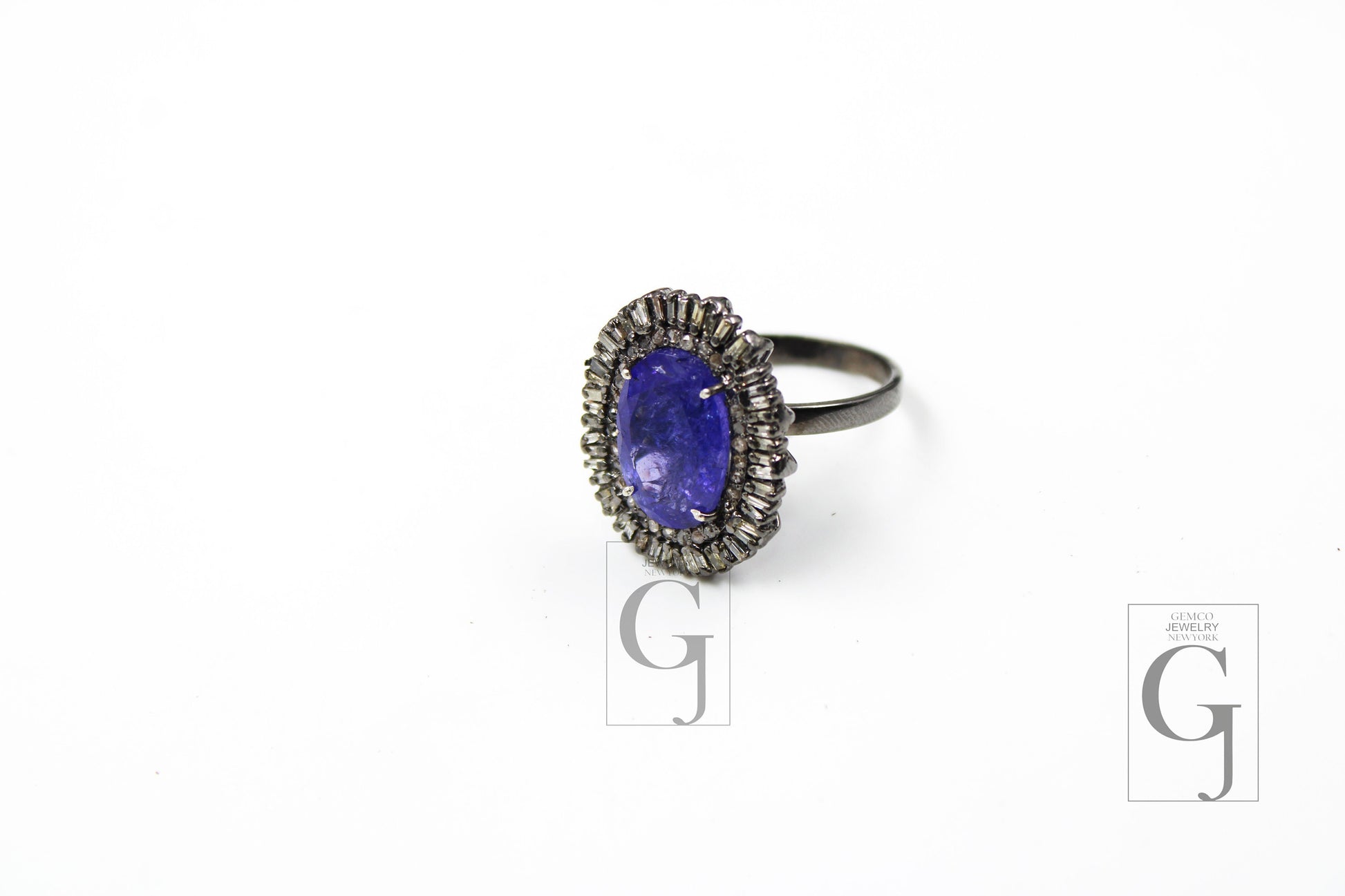 Very Beautiful AAA Quality Natural Tanzanite Ring, Baguettes Ring Designer Rosecut Pave Diamond Ring 925 Sterling Silver Handmade Ring