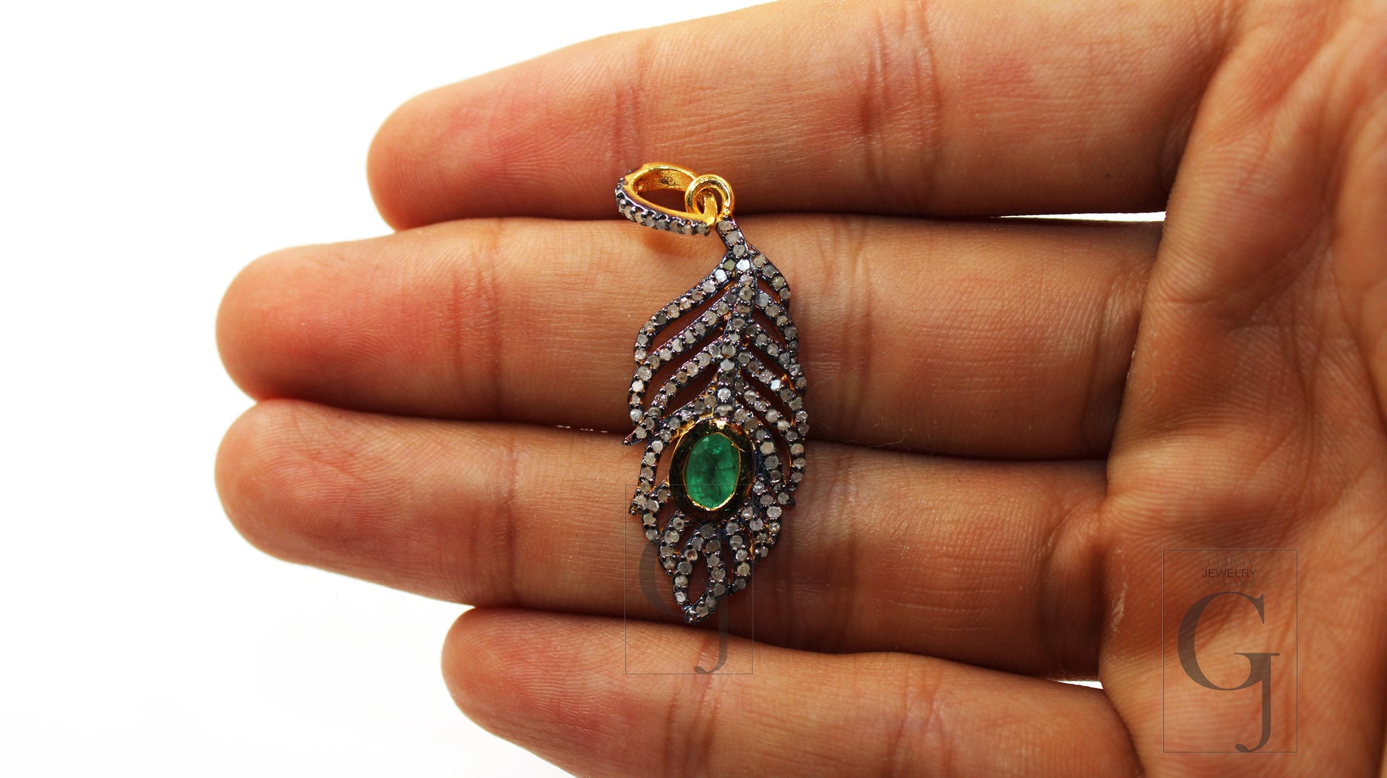 Beautiful Designer Feather Emerald Pendant Rosecut Pave Diamond Pendant 925 Sterling Silver Handmade Finish Diamond Necklace Pendant Jewelry