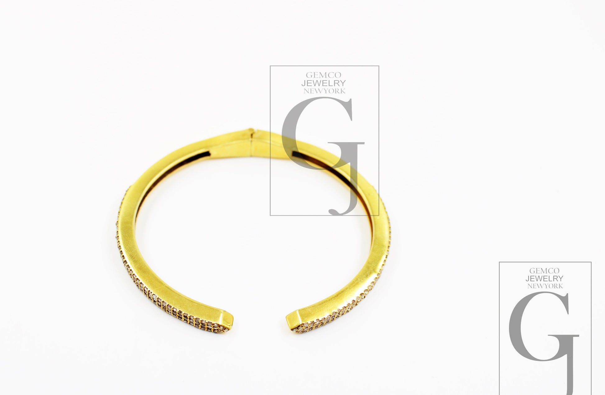 Fashionable 14k gold finish bangle Pave rosecut diamond 925 sterling silver handmade beautiful pave diamond beautiful wrist jewelry bangle