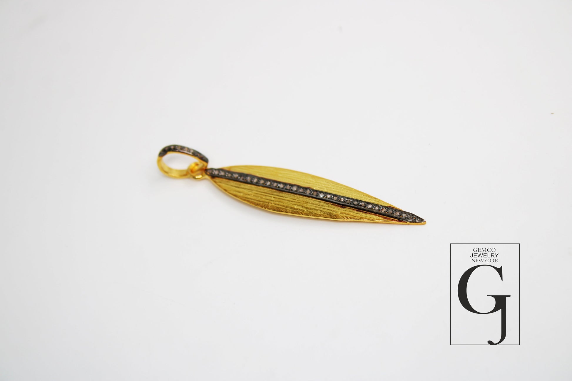 New 14k gold long leaf pendant designer Rosecut pave diamond pendant 925 sterling silver handmade finish diamond charms necklace pendant