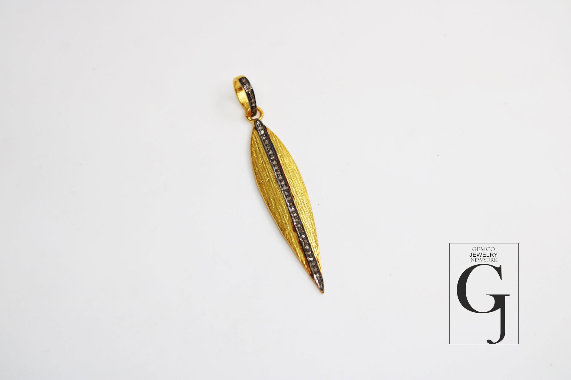 New 14k gold long leaf pendant designer Rosecut pave diamond pendant 925 sterling silver handmade finish diamond charms necklace pendant