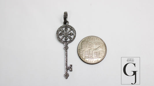 Very beautiful key pendant designer Rosecut pave diamond pendant 925 sterling silver handmade finish diamond charms necklace pendant