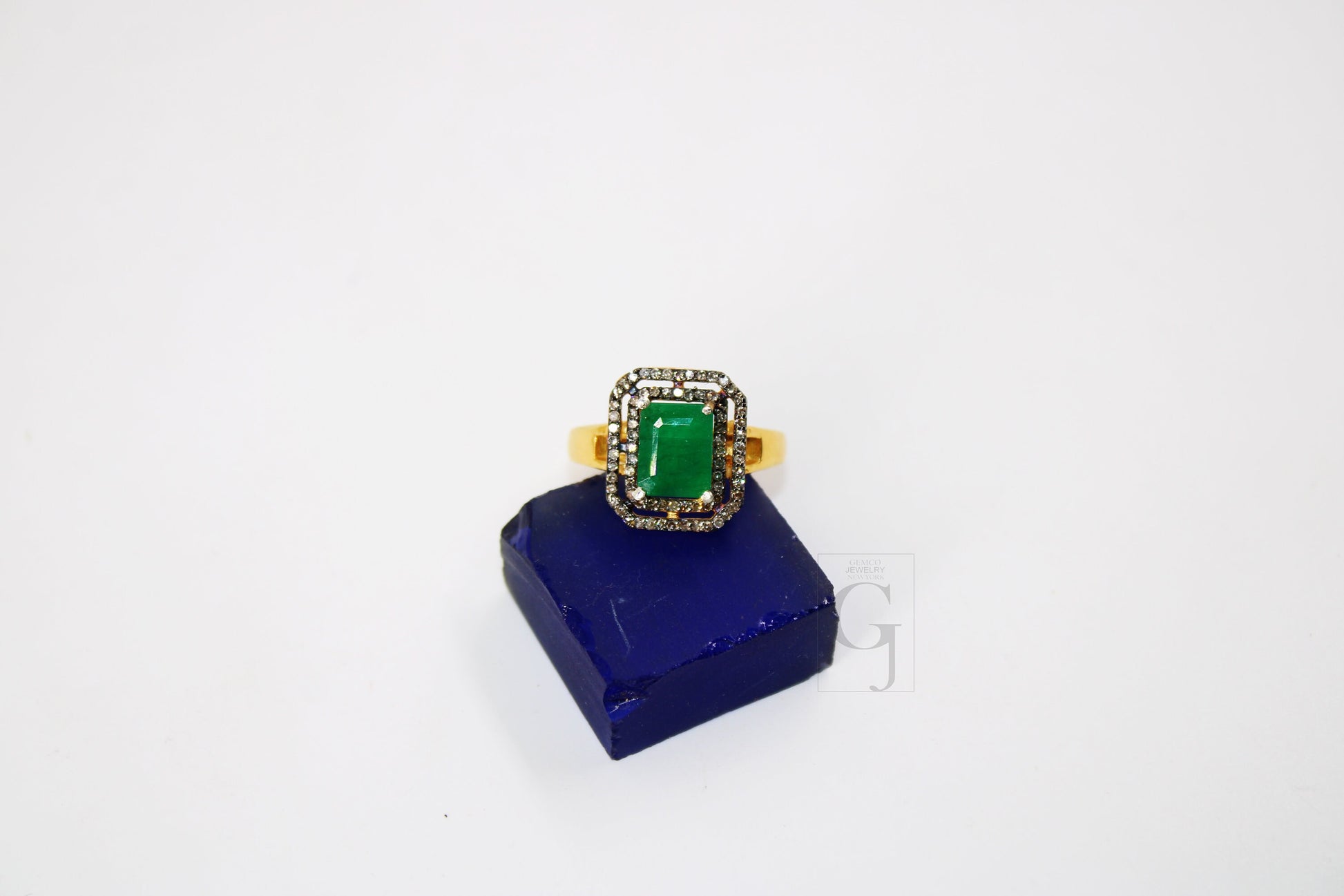 18k Gold Designer Emerald Ring Rosecut Pave Diamond Rings 925 Sterling Silver Handmade Silver Finish Diamond Ring Jewelry