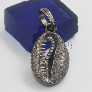 Very beautiful cowrie pendant designer Rosecut pave diamond pendant 925 sterling silver handmade finish diamond charms necklace pendant