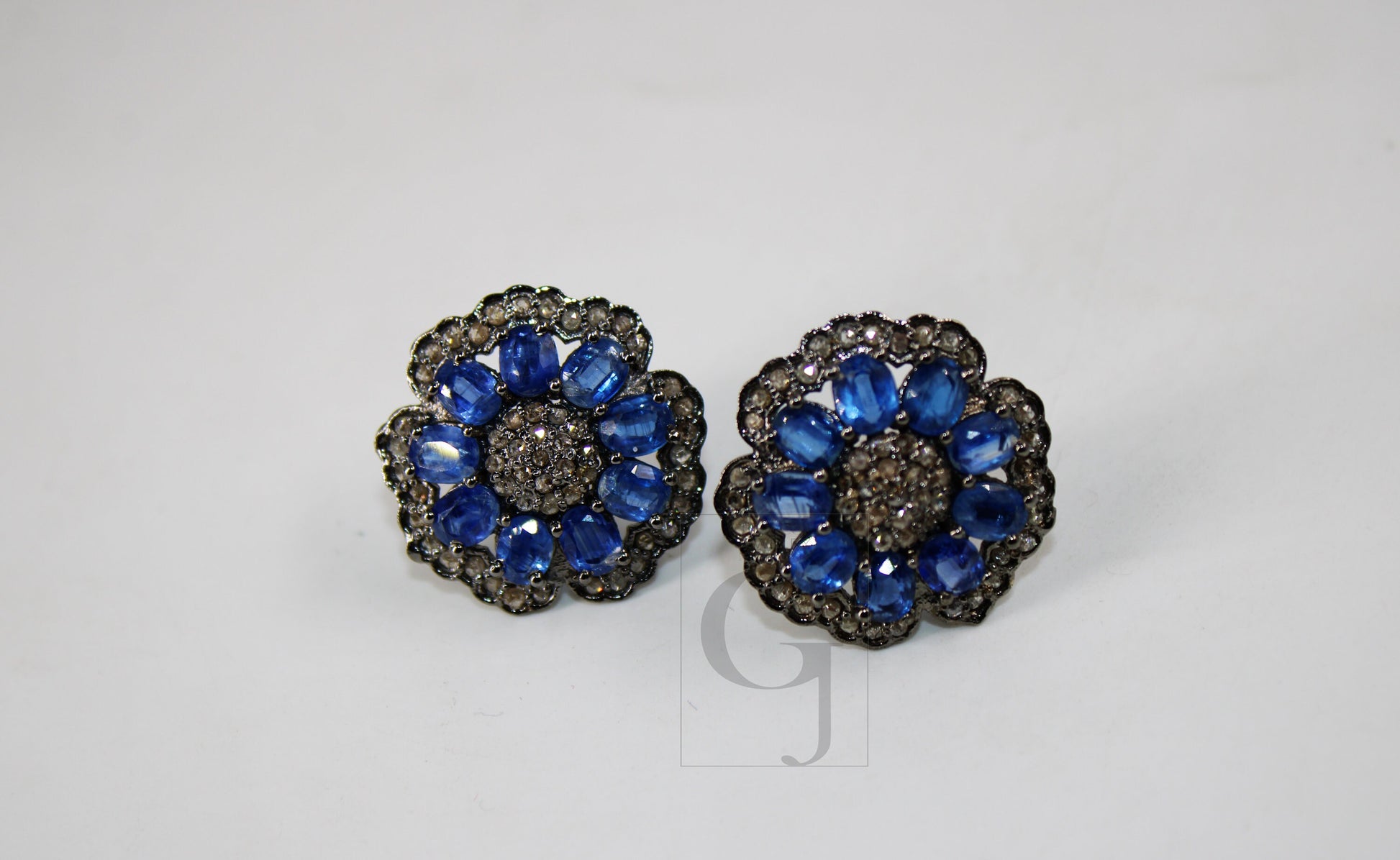 Flower design kayite earring stud tops Pave rosecut diamond 925 sterling silver handmade very beautiful  diamond pave stud earrings