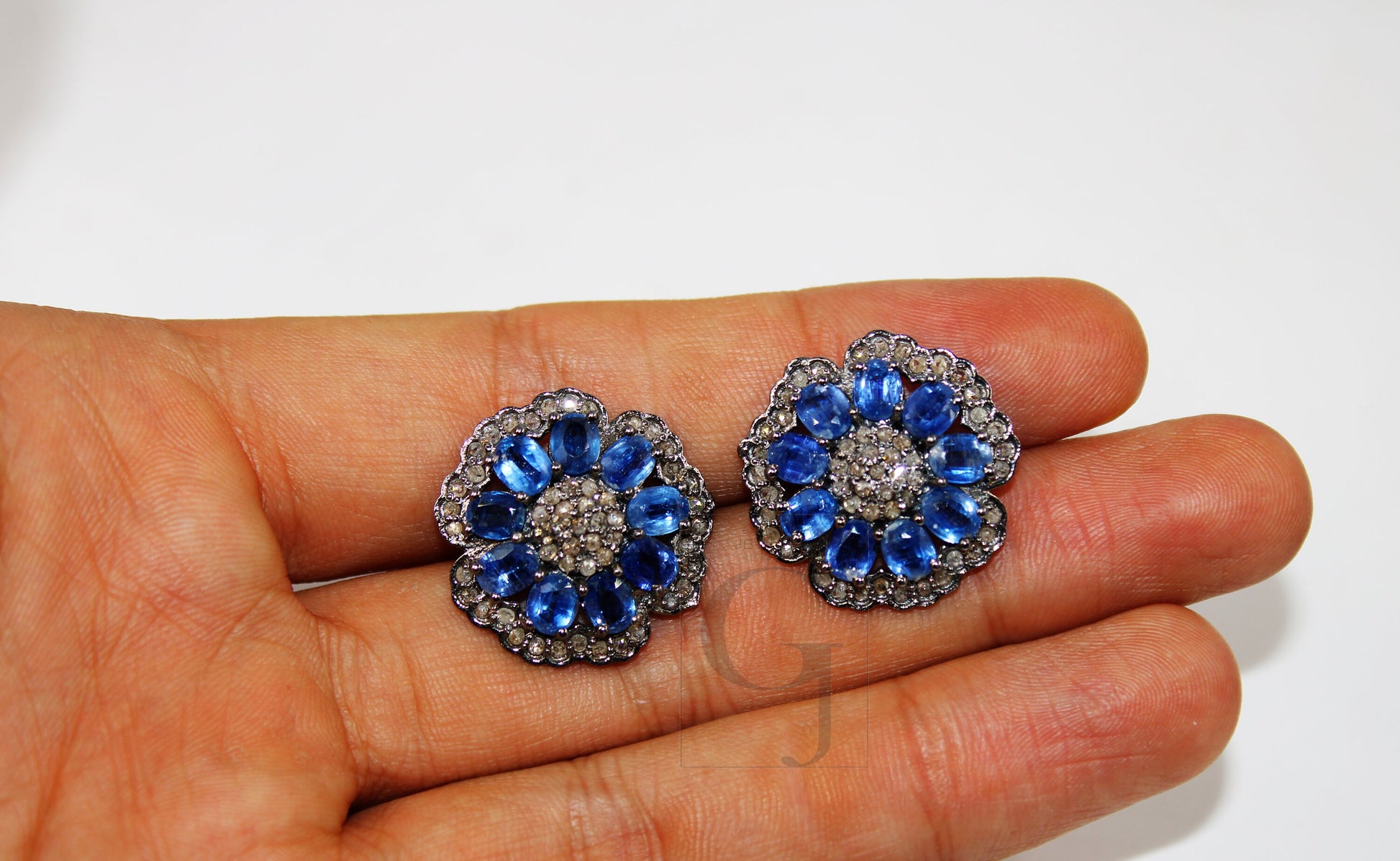 Flower design kayite earring stud tops Pave rosecut diamond 925 sterling silver handmade very beautiful  diamond pave stud earrings