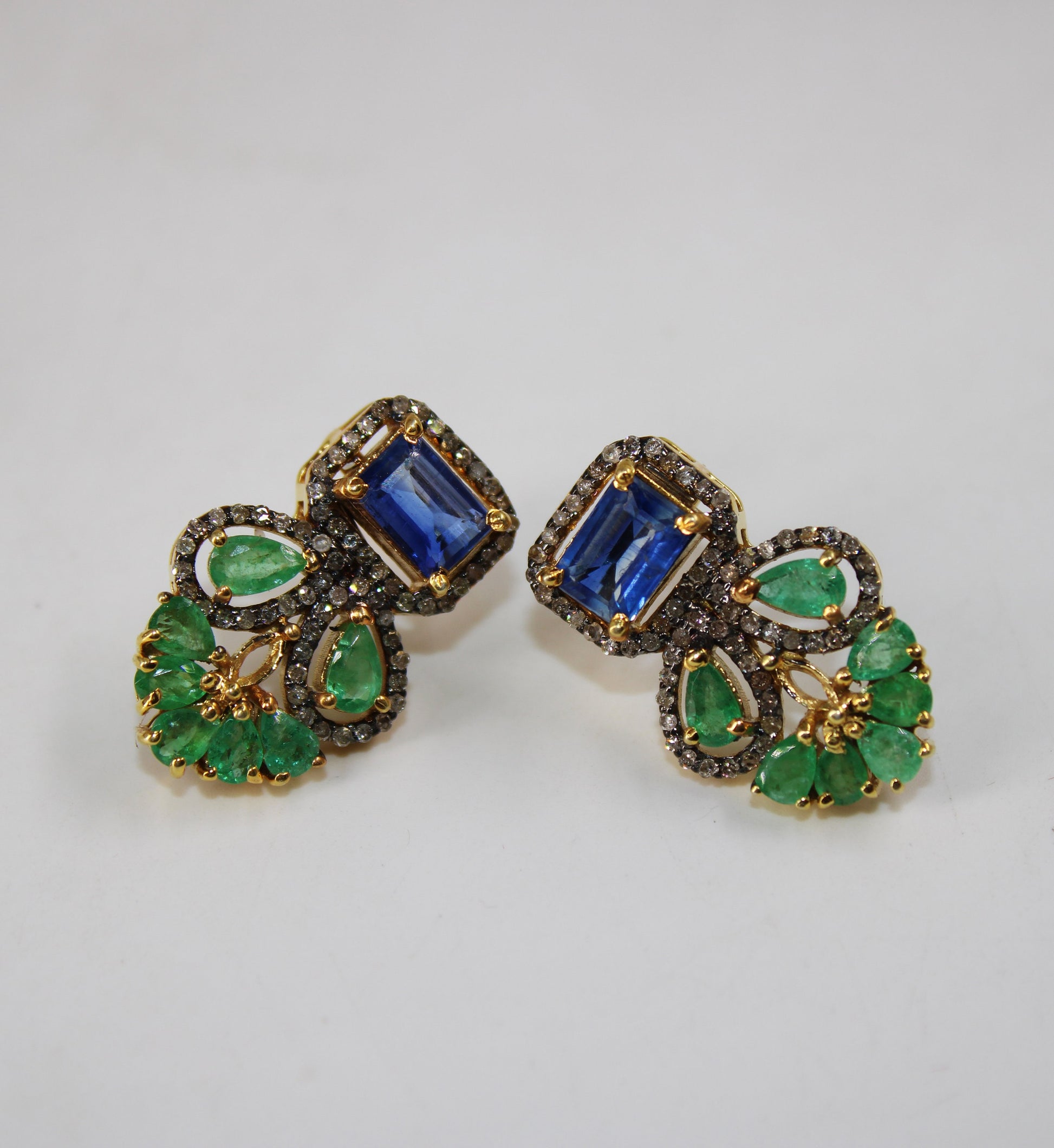 Natural stone emerald and kyanite earring Pave rosecut diamond 925 sterling silver handmade very beautiful  diamond pave stud earrings