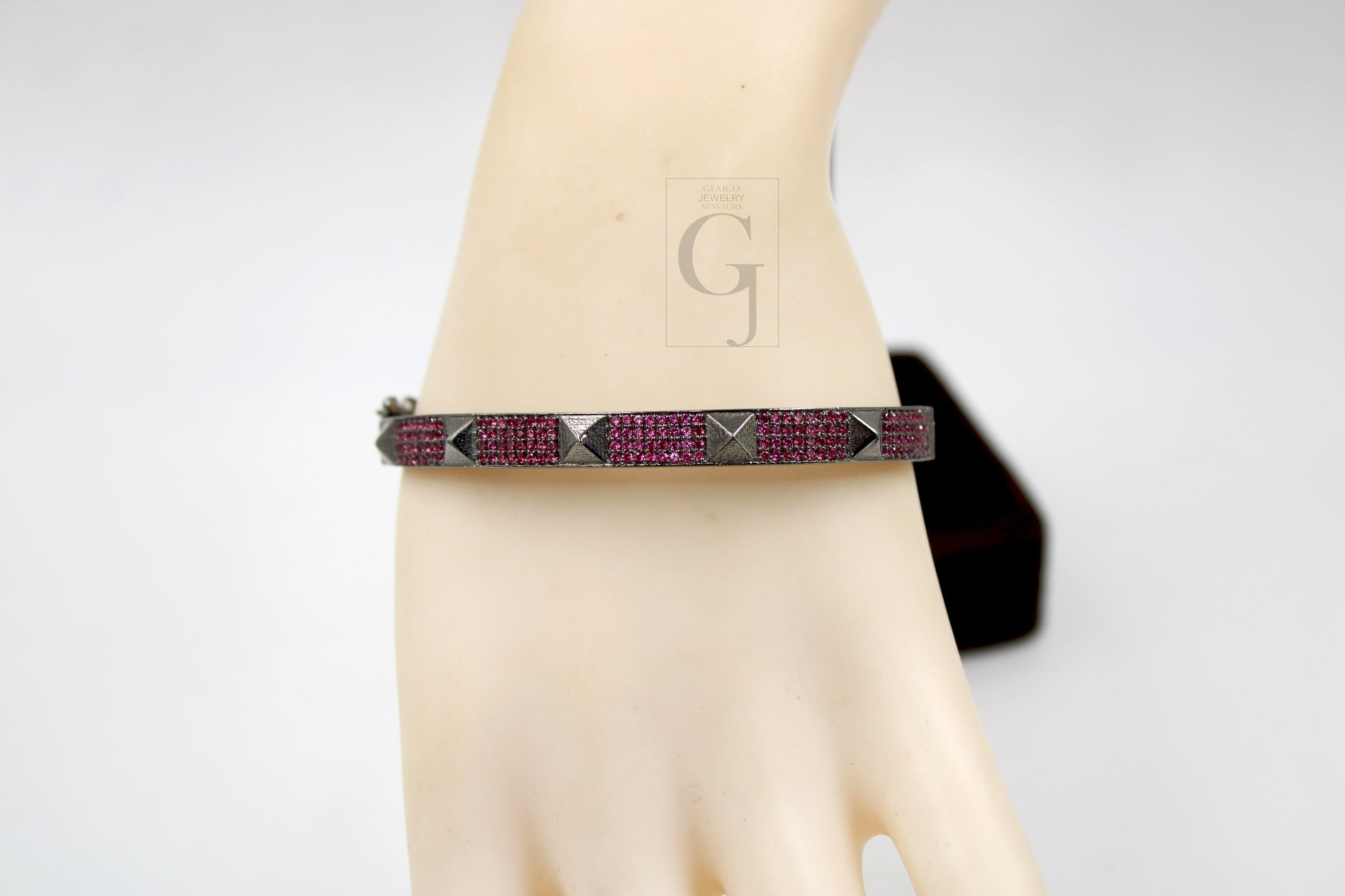 Beautiful Pyramid Bangle Rosecut Pave Pink Sapphire Bangle 925 Sterling Silver Handmade Finish Pink Sapphire Bangle Bracelet