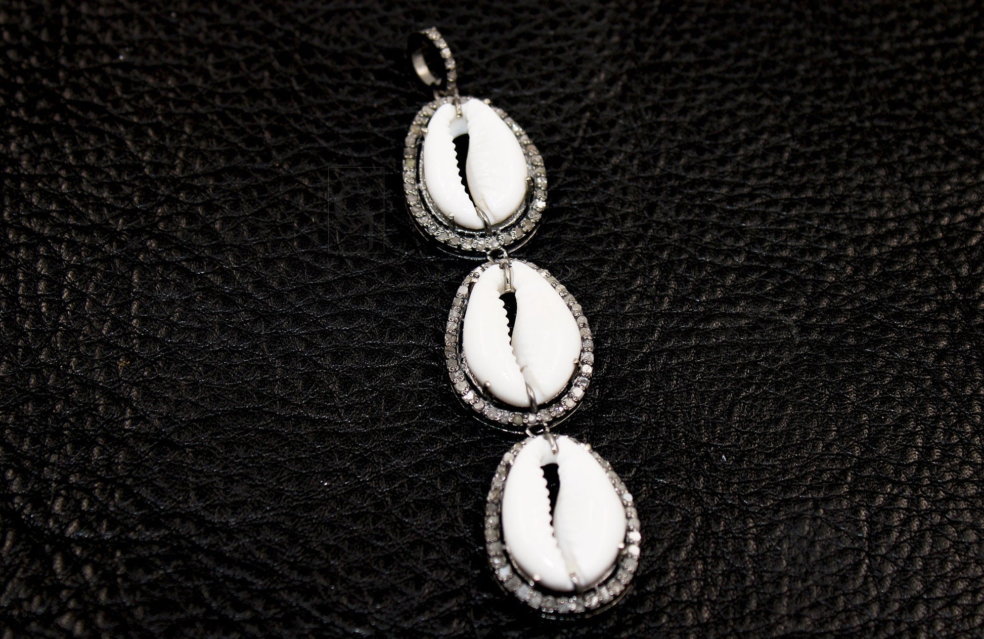 Beautiful Designer 3 Cowries Connecting Pendant Diamond Rosecut Pave Diamond Pendant 925 Sterling Silver Handmade Diamond Necklace Pendant