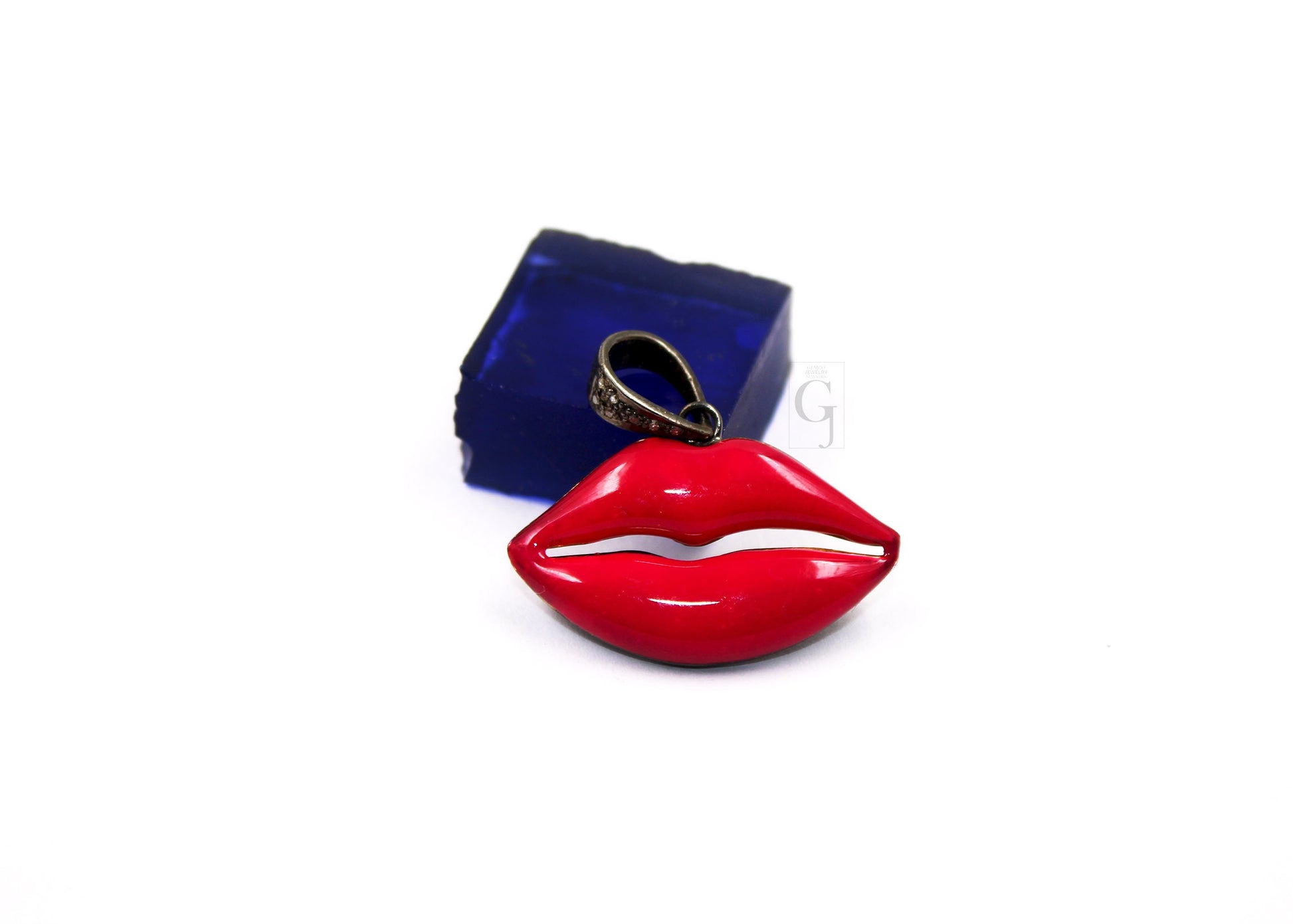 Very beautiful enamel lips pendant Rosecut pave diamond pendant 925 sterling silver handmade finish diamond charms necklace pendant