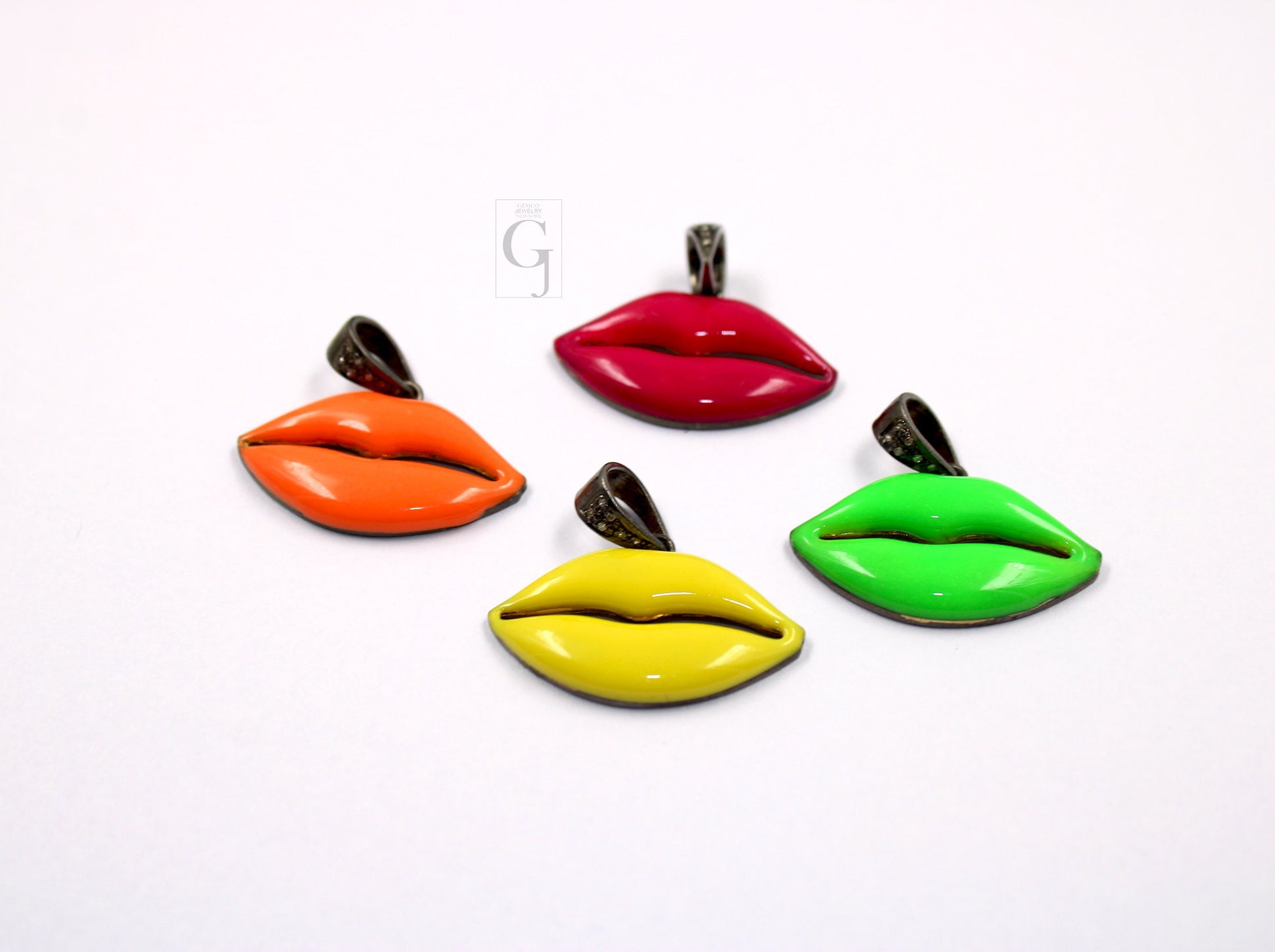 Very beautiful enamel lips pendant Rosecut pave diamond pendant 925 sterling silver handmade finish diamond charms necklace pendant