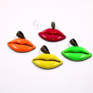 Very beautiful enamel lips pendant Rosecut pave diamond pendant 925 sterling silver handmade finish diamond charms necklace pendant