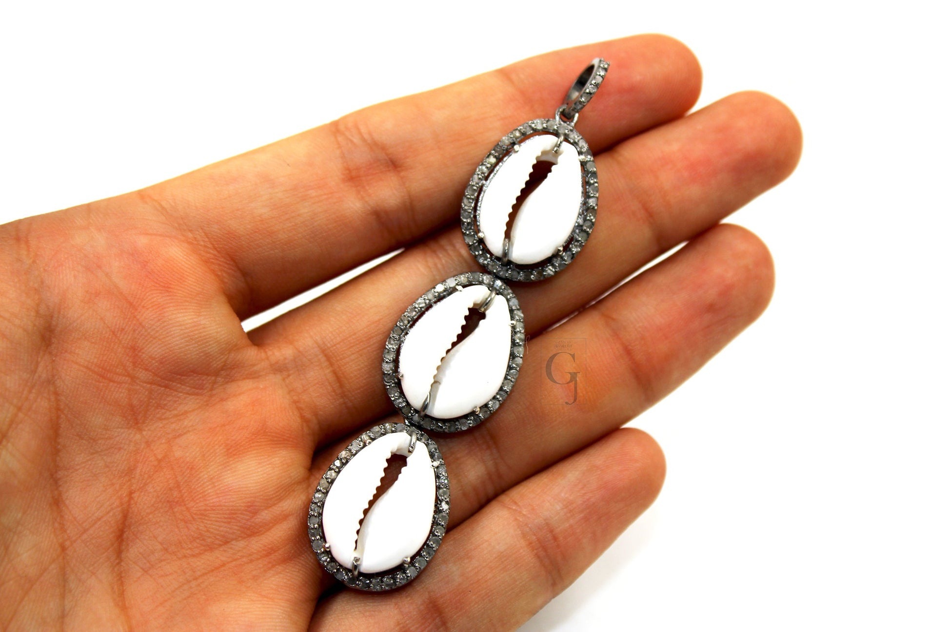 Beautiful Designer 3 Cowries Connecting Pendant Diamond Rosecut Pave Diamond Pendant 925 Sterling Silver Handmade Diamond Necklace Pendant