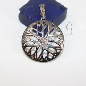 Very Beautiful designed centered heart pendant circle Pave diamond rosecut pendant 925 sterling silver finish handmade diamond pendant