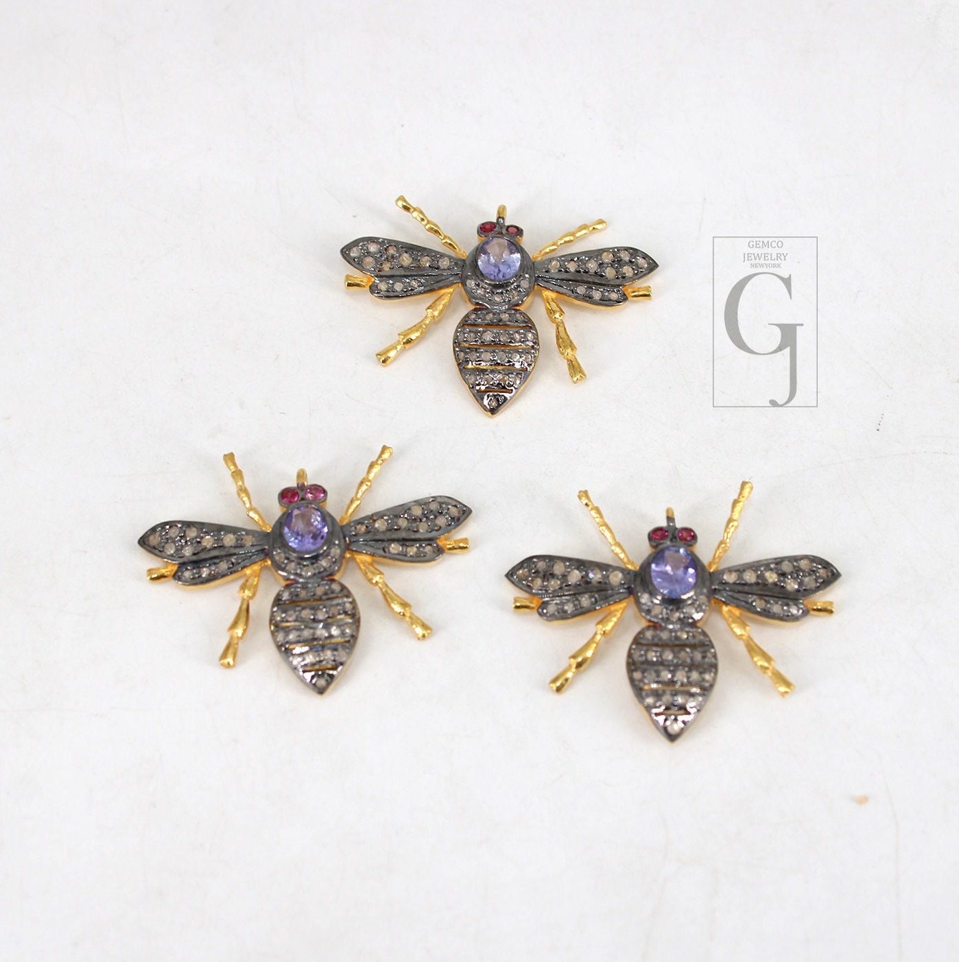 Beautiful Tanzanite Designer Bee Pendant Rosecut Pave Diamond Pendant 925 Sterling Silver Handmade Finish Diamond Jewelry Necklace Pendant